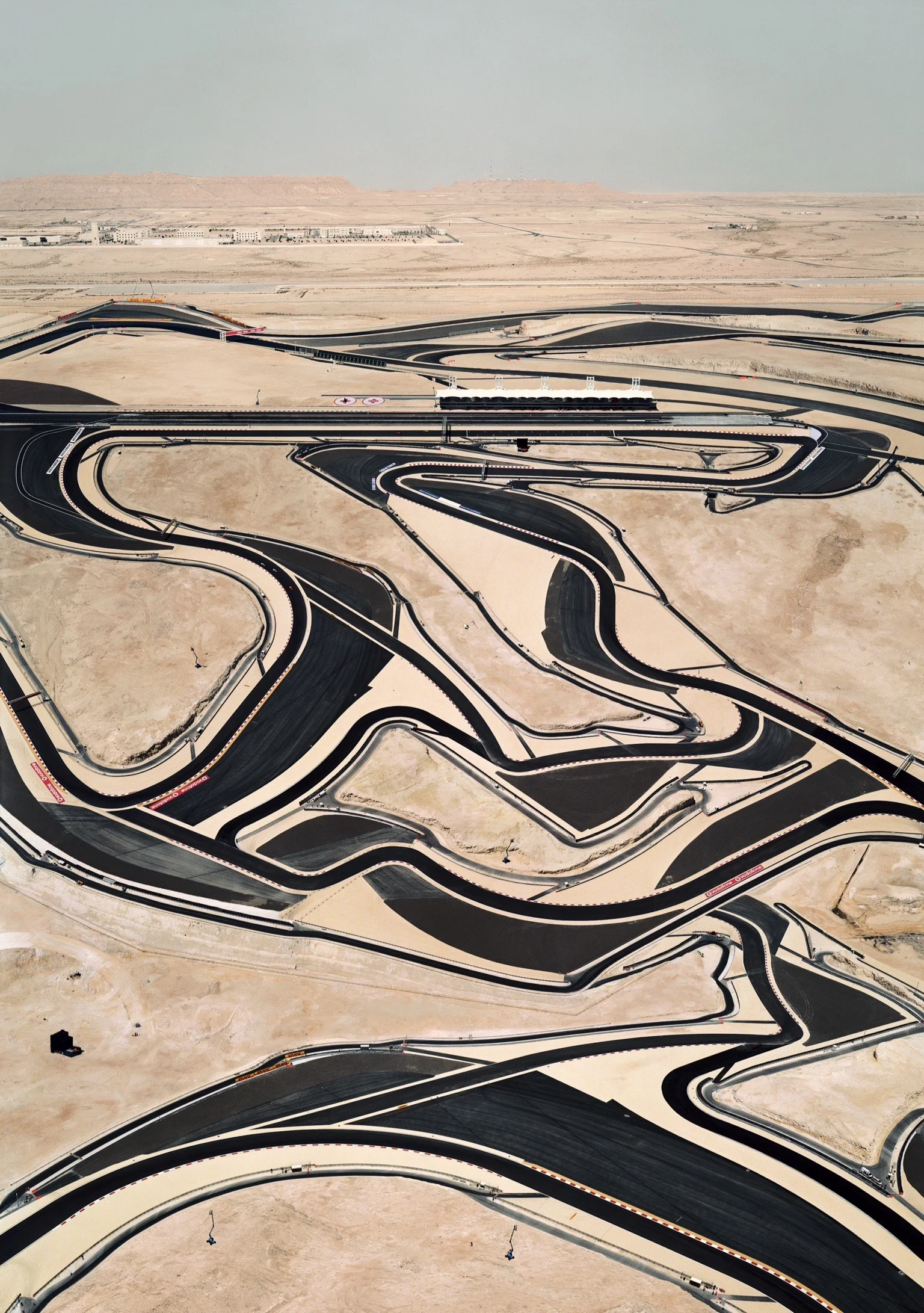 "BAHRAIN I" BY ANDREAS GURSKY