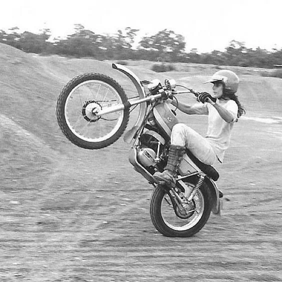 BULTACO GIRL