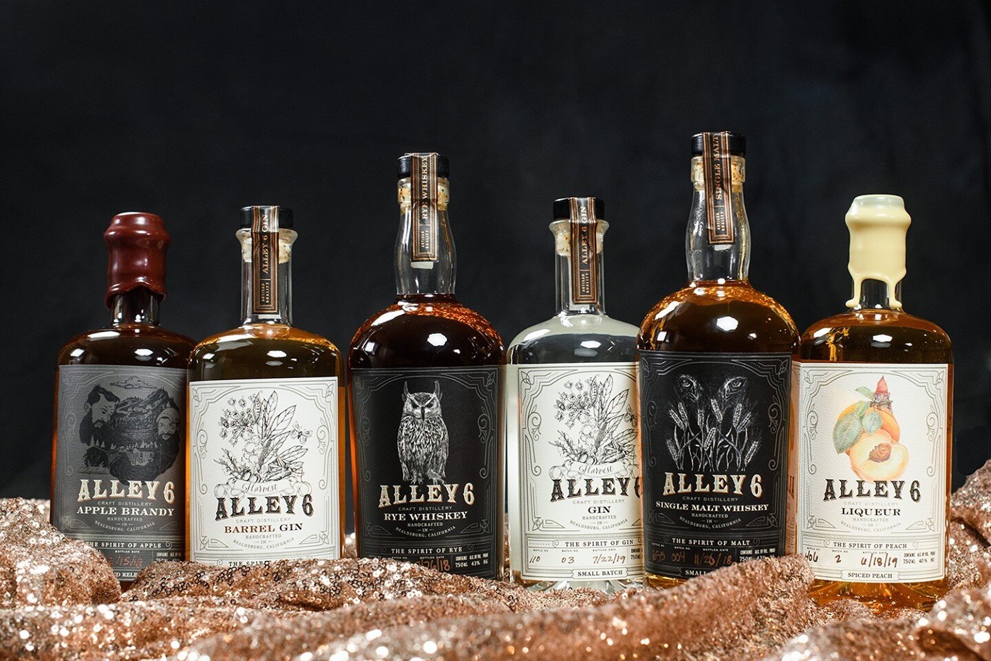 You are stuck on a deserted Island and can only take 6 things with you, what are you taking? 🏝️⁠
⁠
Bet you can't guess what we are taking 😆⁠
⁠
Comment Down Below ⁠
⁠
⁠
⁠
#alley6 #alley6craftdistillery #craftdistillery #distillery #craftdistilling #