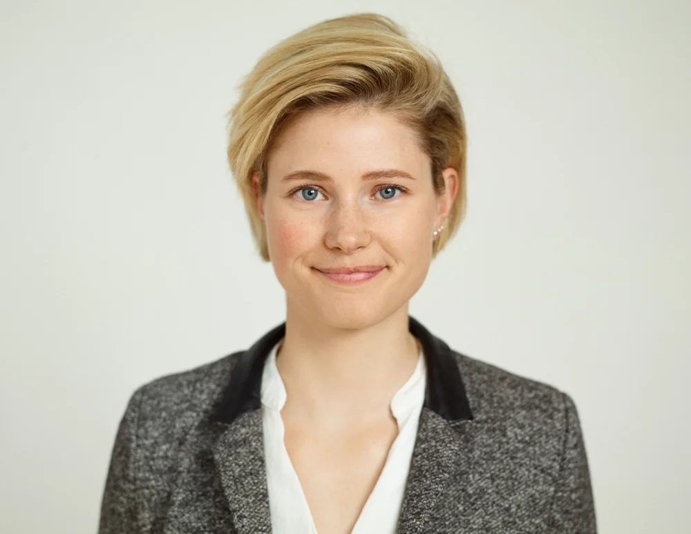 headshots linkedin staff corporate business 