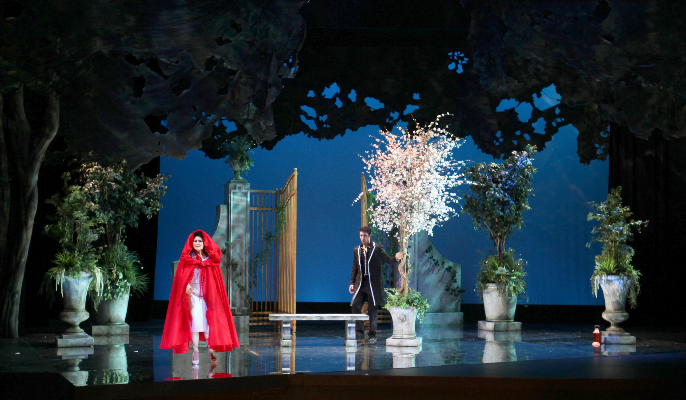 Susanna (Caitlin Wood) and Figaro (Alex Lawrence). Photo credit: Tim Matheson
