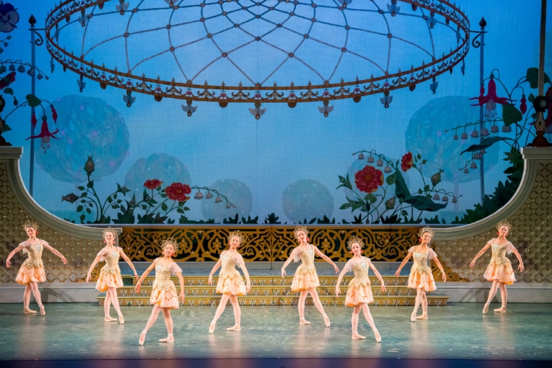 The Waltz of the Flowers. Photo credit: Yin Yi