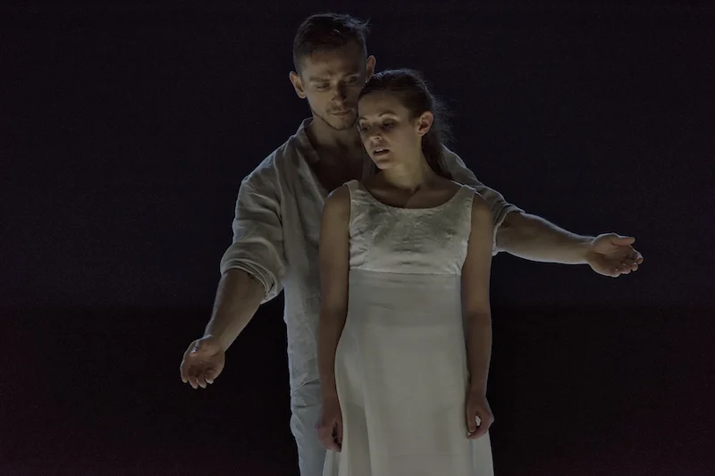Brandon Alley and Emily Chessa as Romeo and Juliet. Photo credit: Michael Slobodian