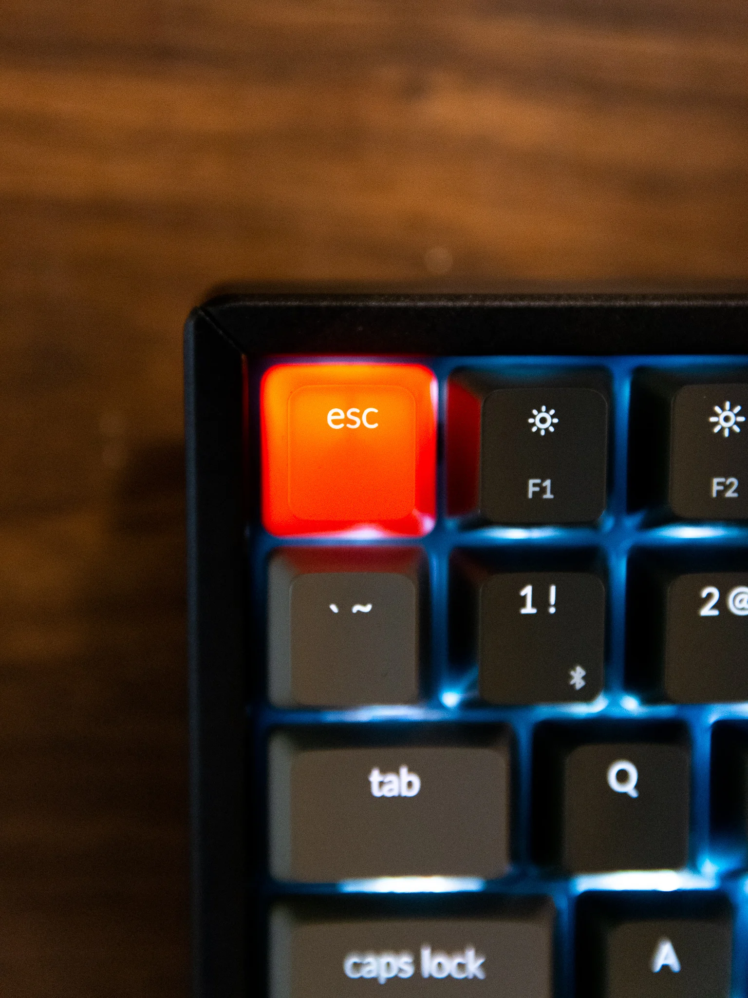Backlit escape key