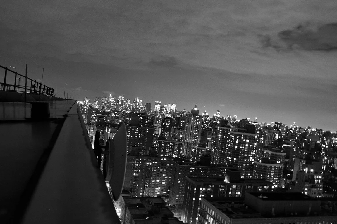 new-york-skyline-black-and-white.jpg