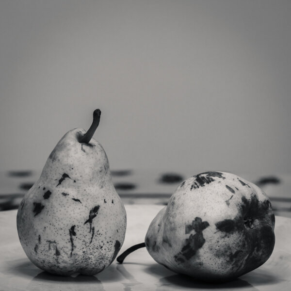 two pears - study 1