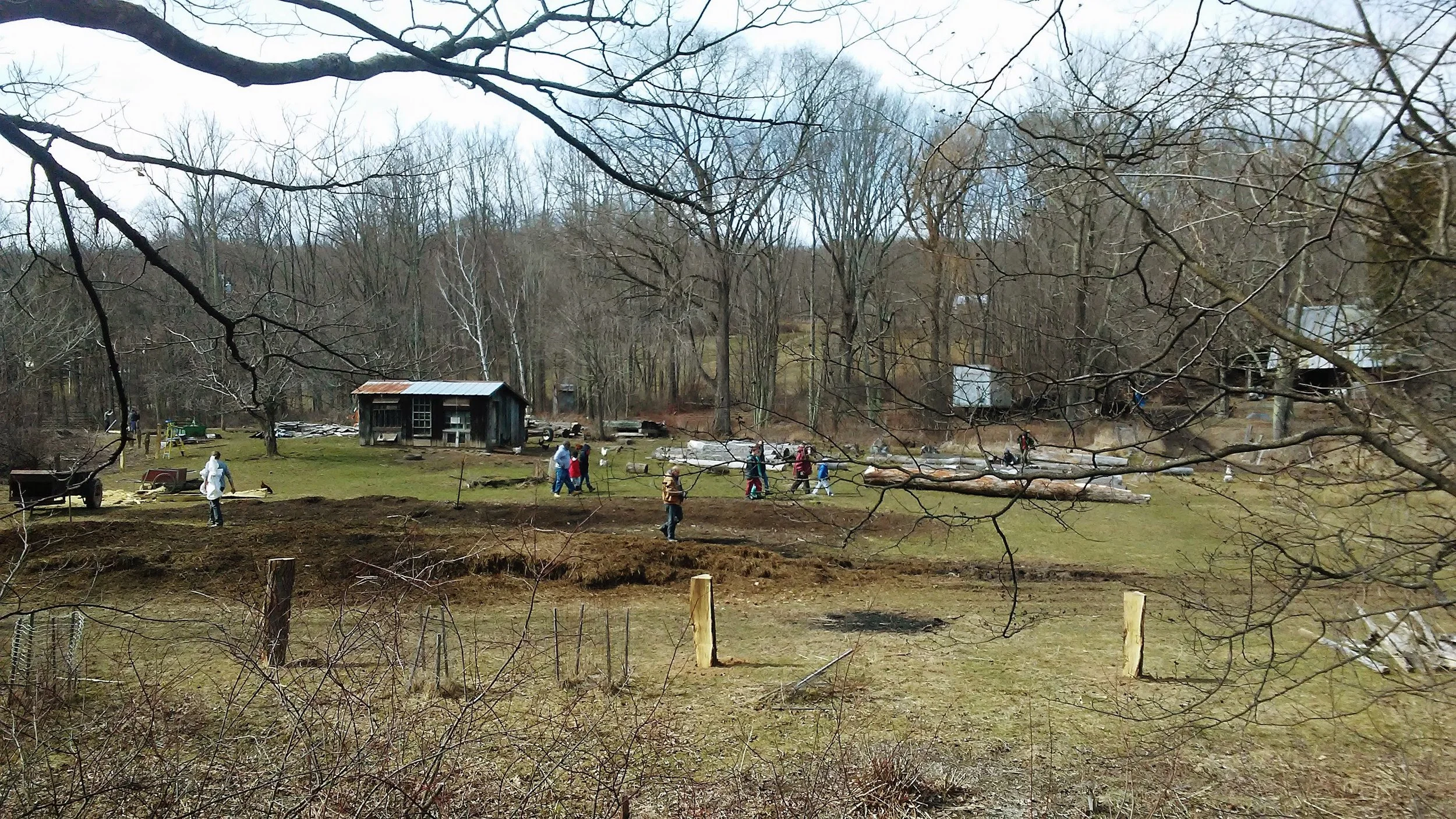 JourneysEndFarm_Spring2018Workday1 (3).jpg