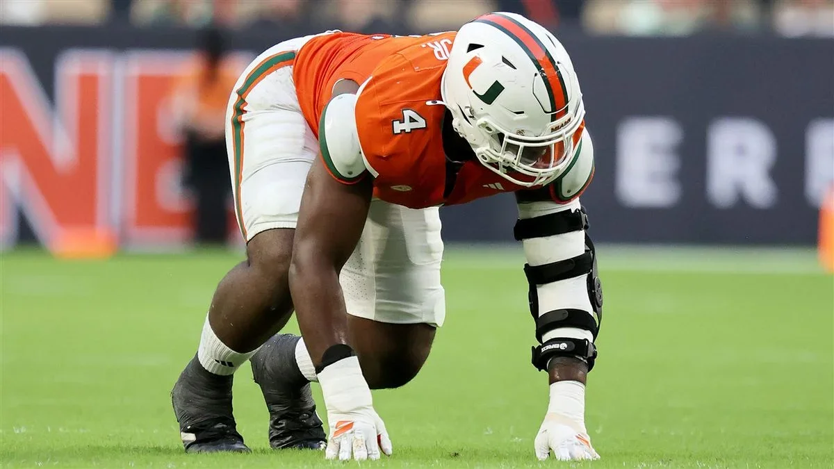 The Harris 100 Scouting Report - Miami, FL edge/Sub IDL Rueben Bain Jr.