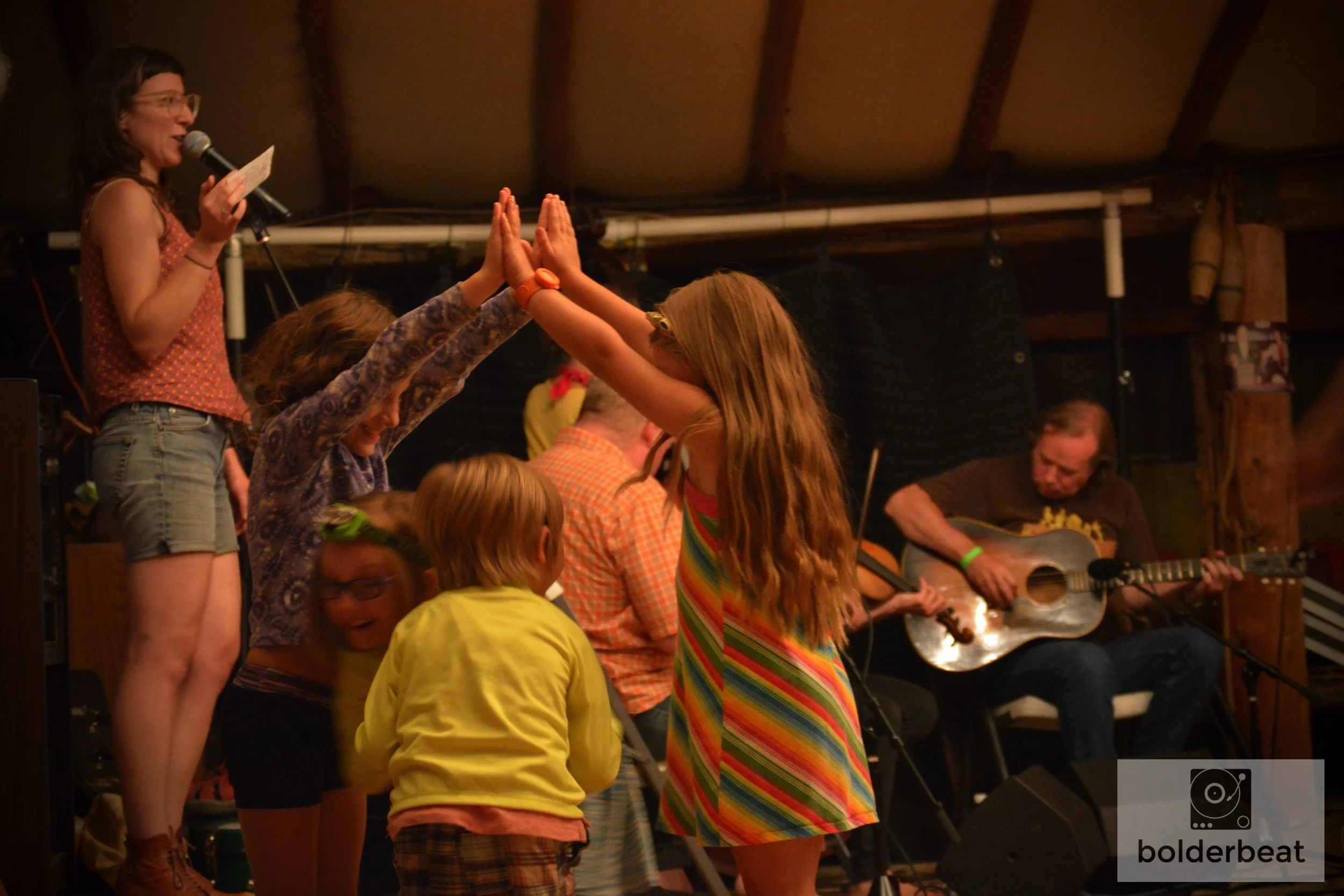 An afternoon barn dance was held at CROMA festival especially for families. Dances that are less complex were taught so young kids could follow the dance and have fun.