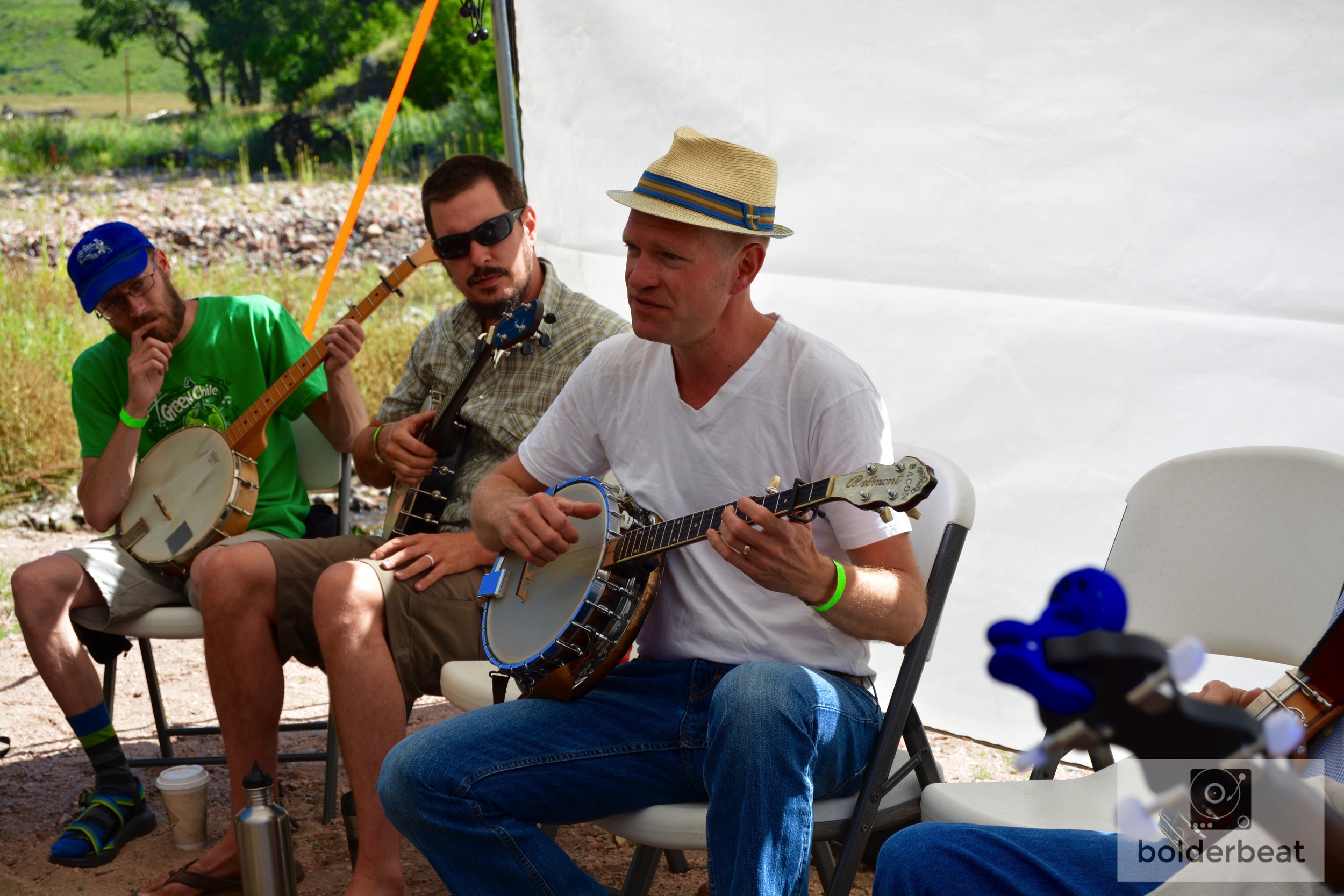 Sammy Lind's clawhammer banjo workshop at "The Gathering Place" on the beach.
