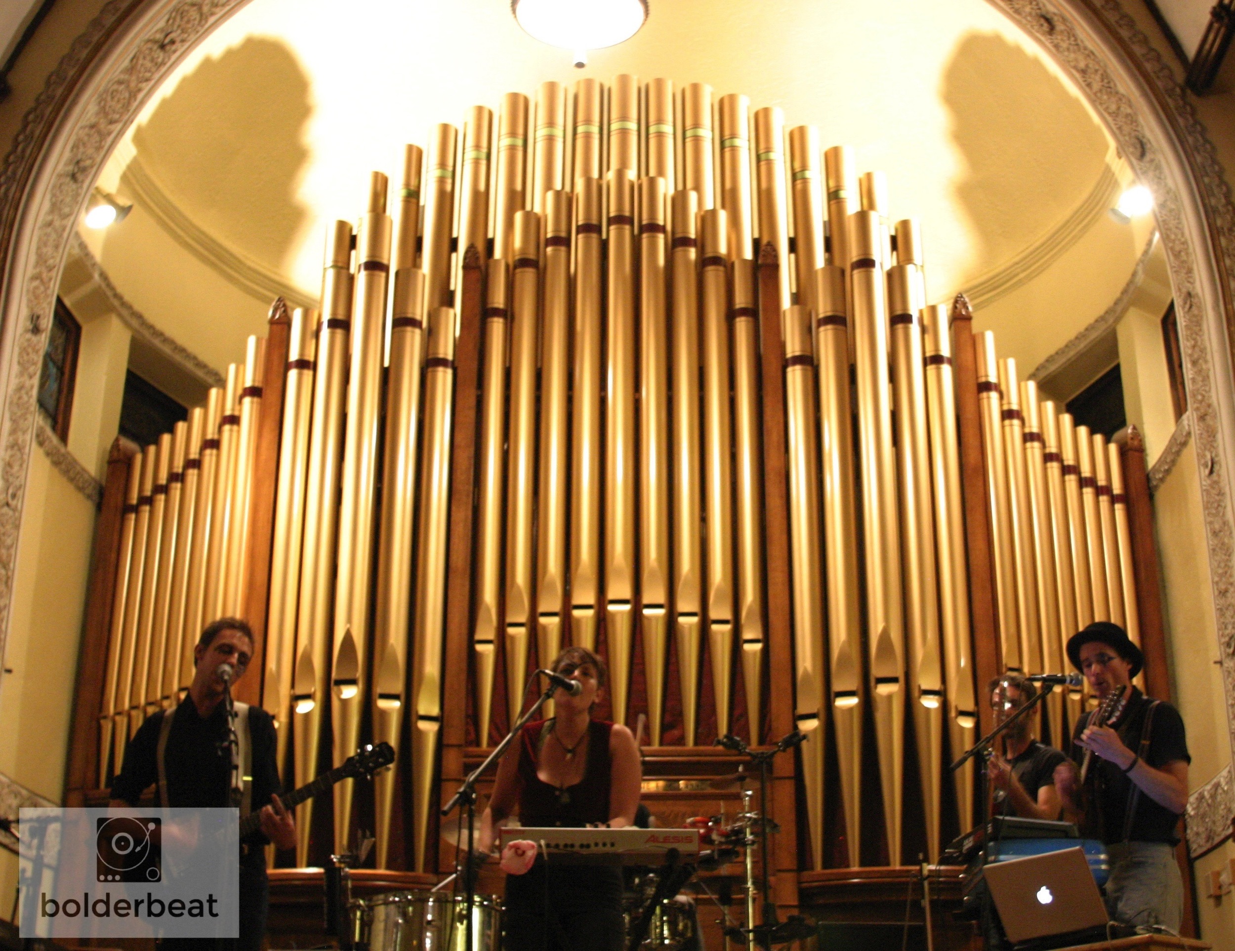 Chimney Choir. Photo Credit: Hannah Oreskovich