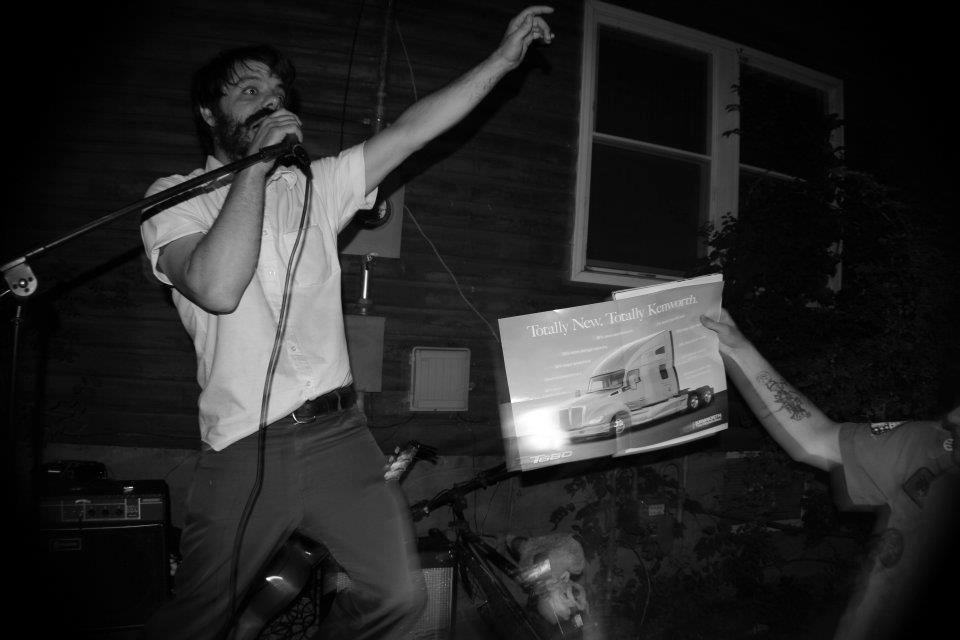 Rence Liam of Dear Rabbit.