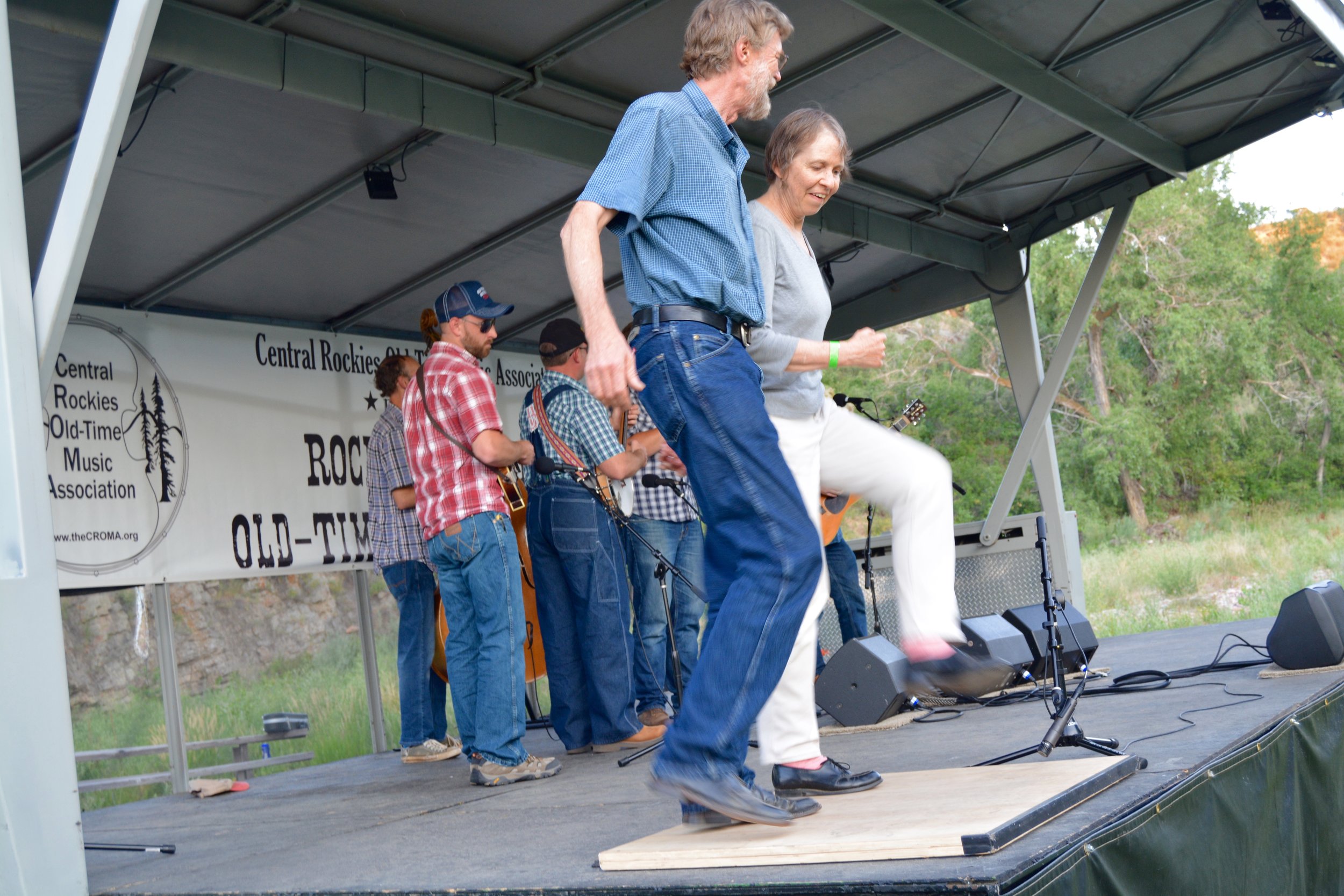 Callers and cloggers: Phil Jamison & Dot Kent join the New Smokey Valley Boys for a number.