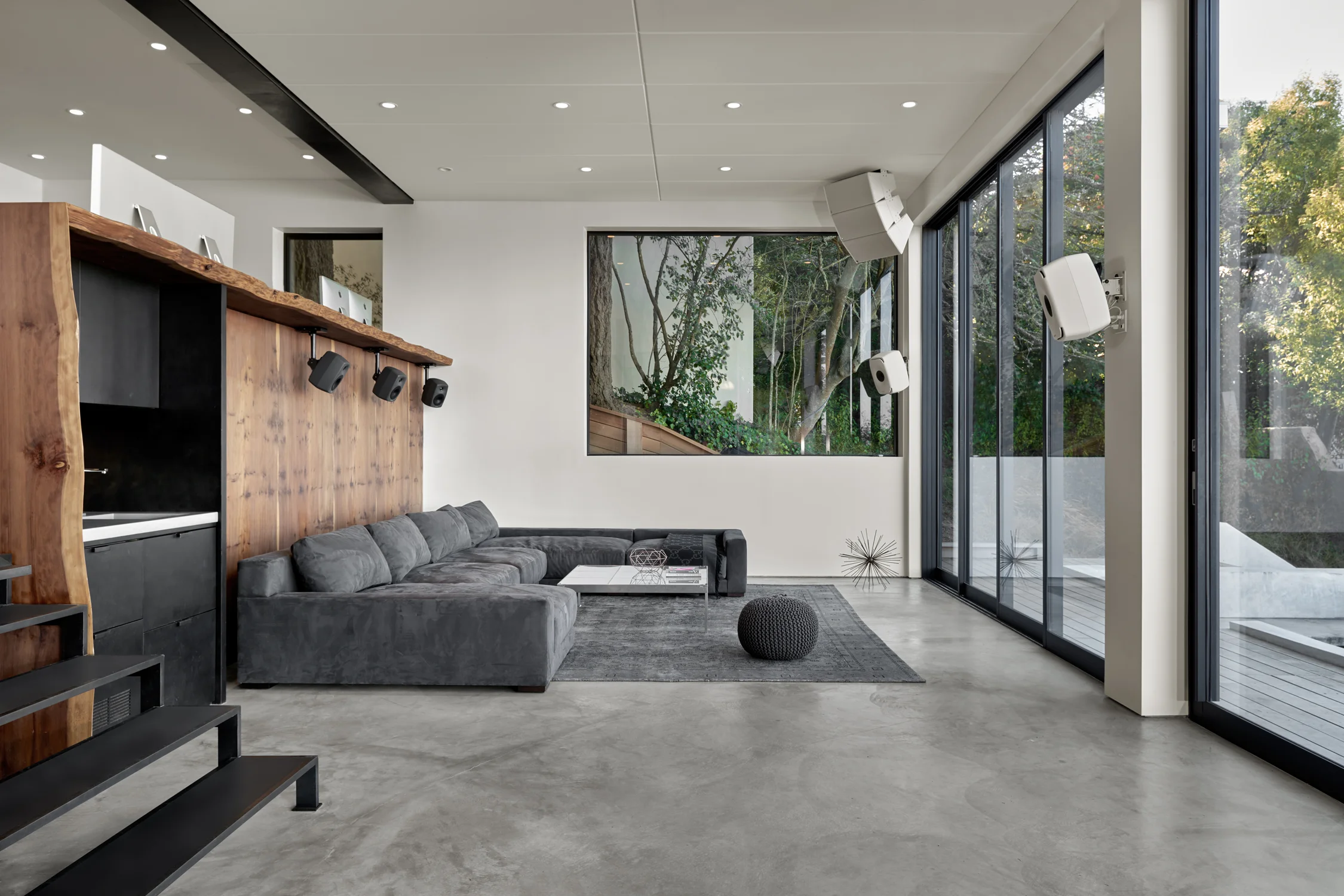   Project:  Twin Peaks Escape Pad Location: Twin Peaks/Clarendon Heights, San Francisco, CA Completion Year: 2018  