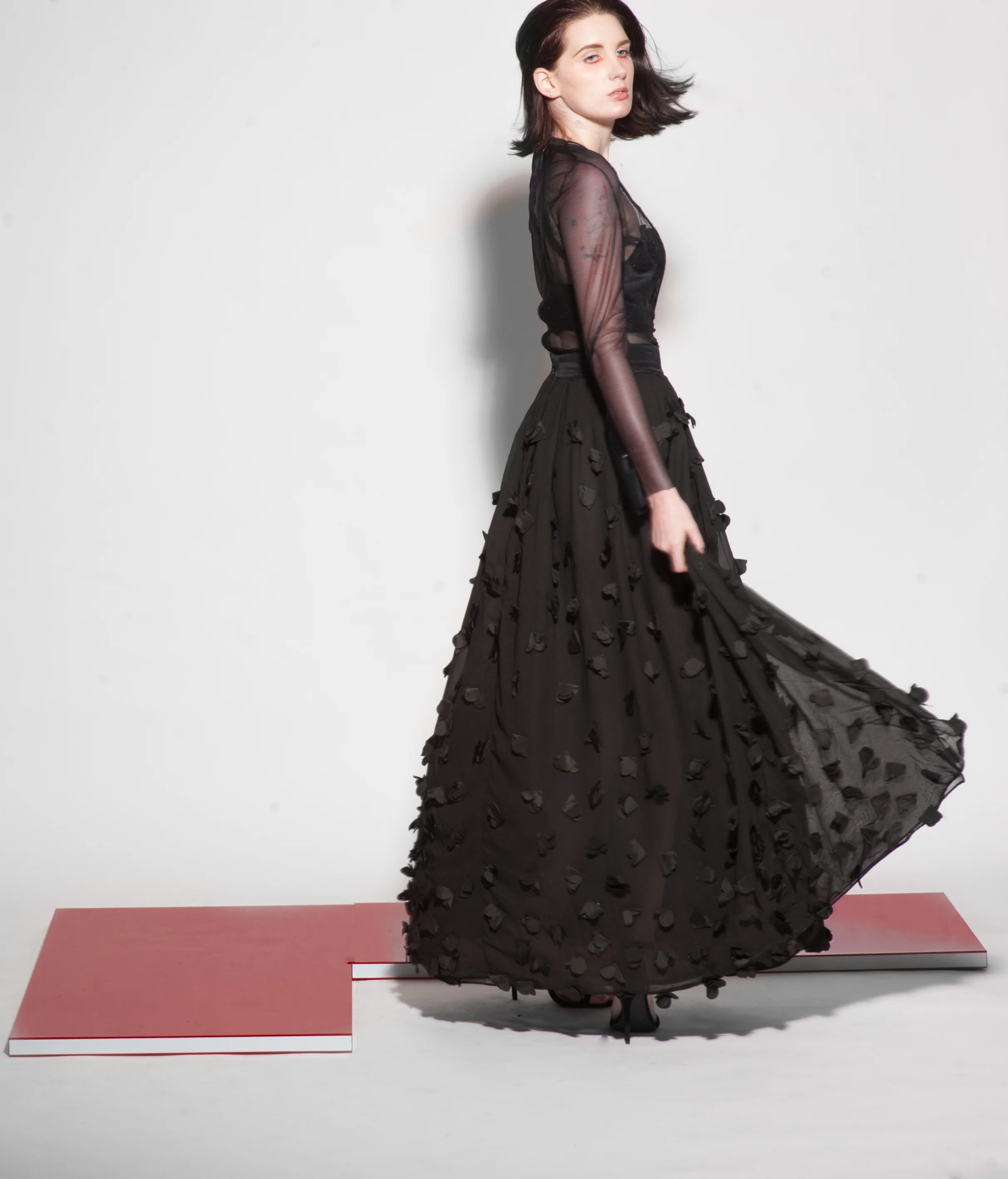 LOOK 12