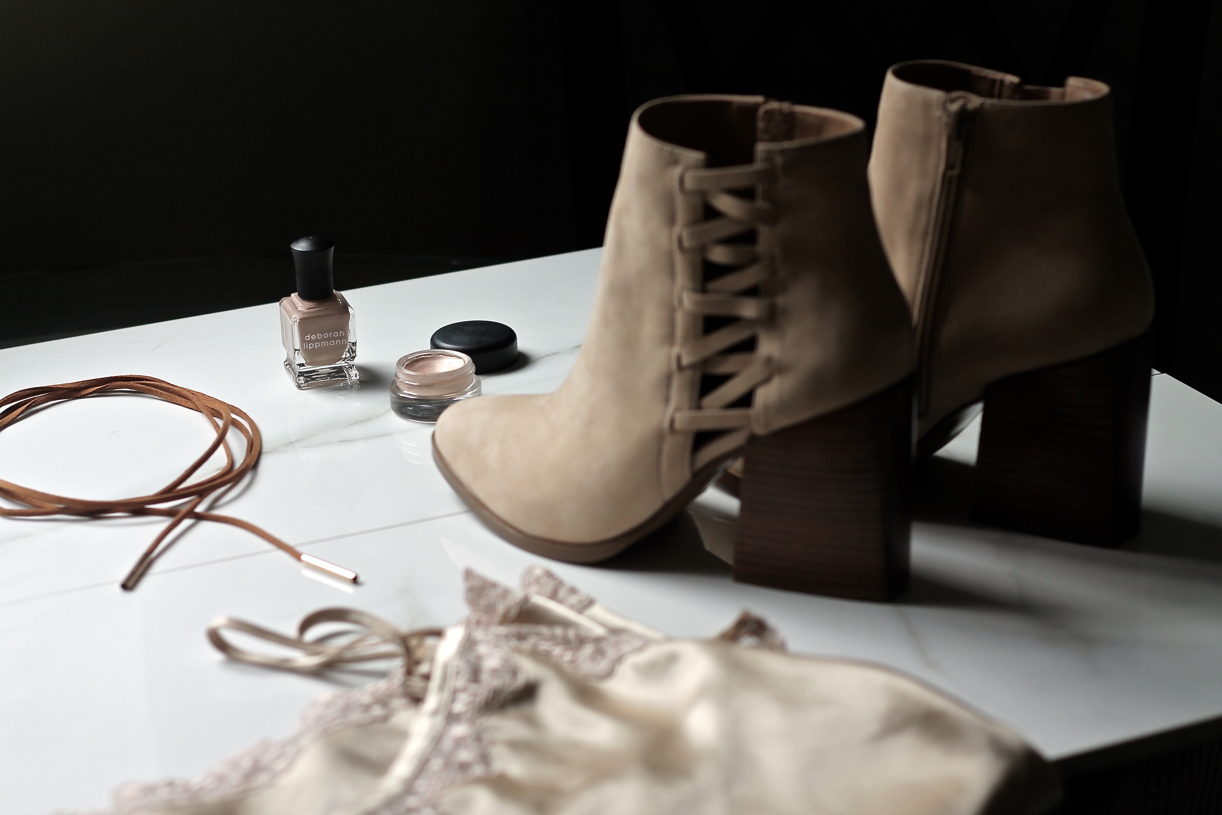 ON MY RADAR / FEELIN' BEIGE
