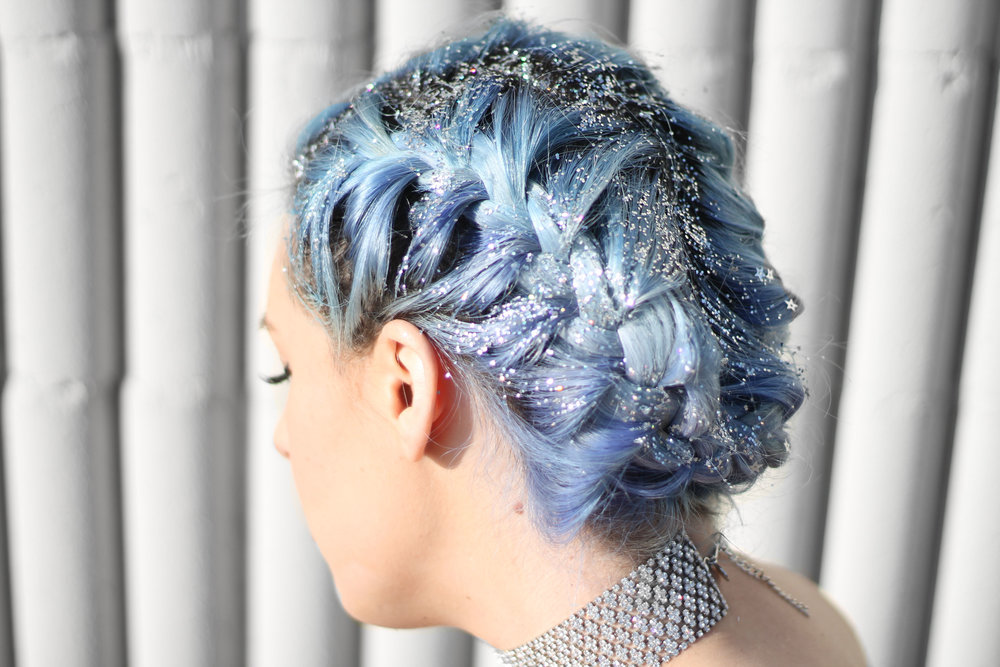 GLITTER BRAIDS FOR THE HOLIDAYS — BRATTY B GLITTER BRAIDS FOR THE HOLIDAYS — BRATTY B