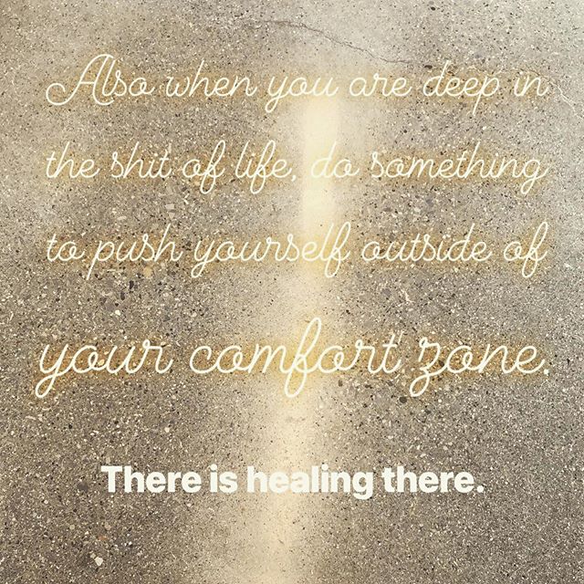 I hear from people all the time that they couldnβt possibly read their work aloud. But yes. You can. Anyone can. It takes courage and it takes guts and it means letting go a little and being vulnerable. All genuinely scary for sure. But once you let that go and open up even a little bit, your soul gets to breathe. Your words feel like magic and medicine mixed together. There is freedom in voicing what you keep close to your heart. There is connection that comes when you hear that other women want the same things as you. It canβt be undone. It just canβt. I want this for everyone.