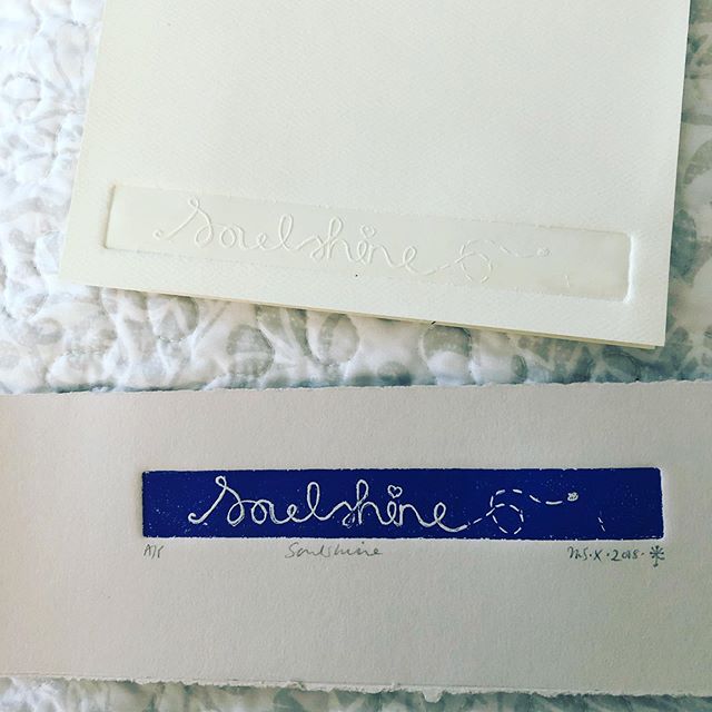 You know when you meet someone and feel an instant friendship with them? I felt that way about @milly7474 when we met at a retreat in California with @lauriewagner @andreascher π Melissa is a talented print maker and made this for me. I πit. Thank you!