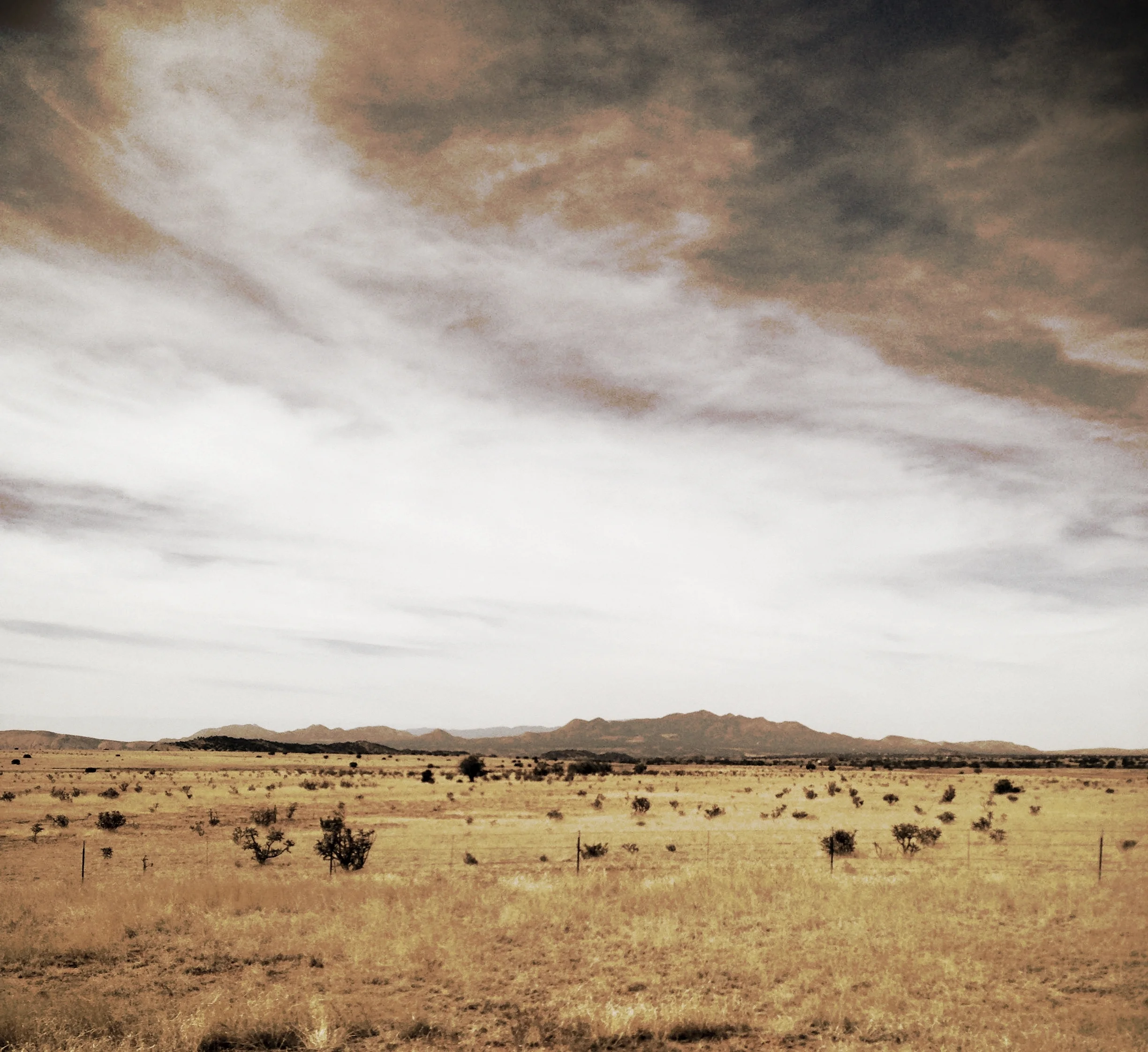 Approaching Taos.jpg