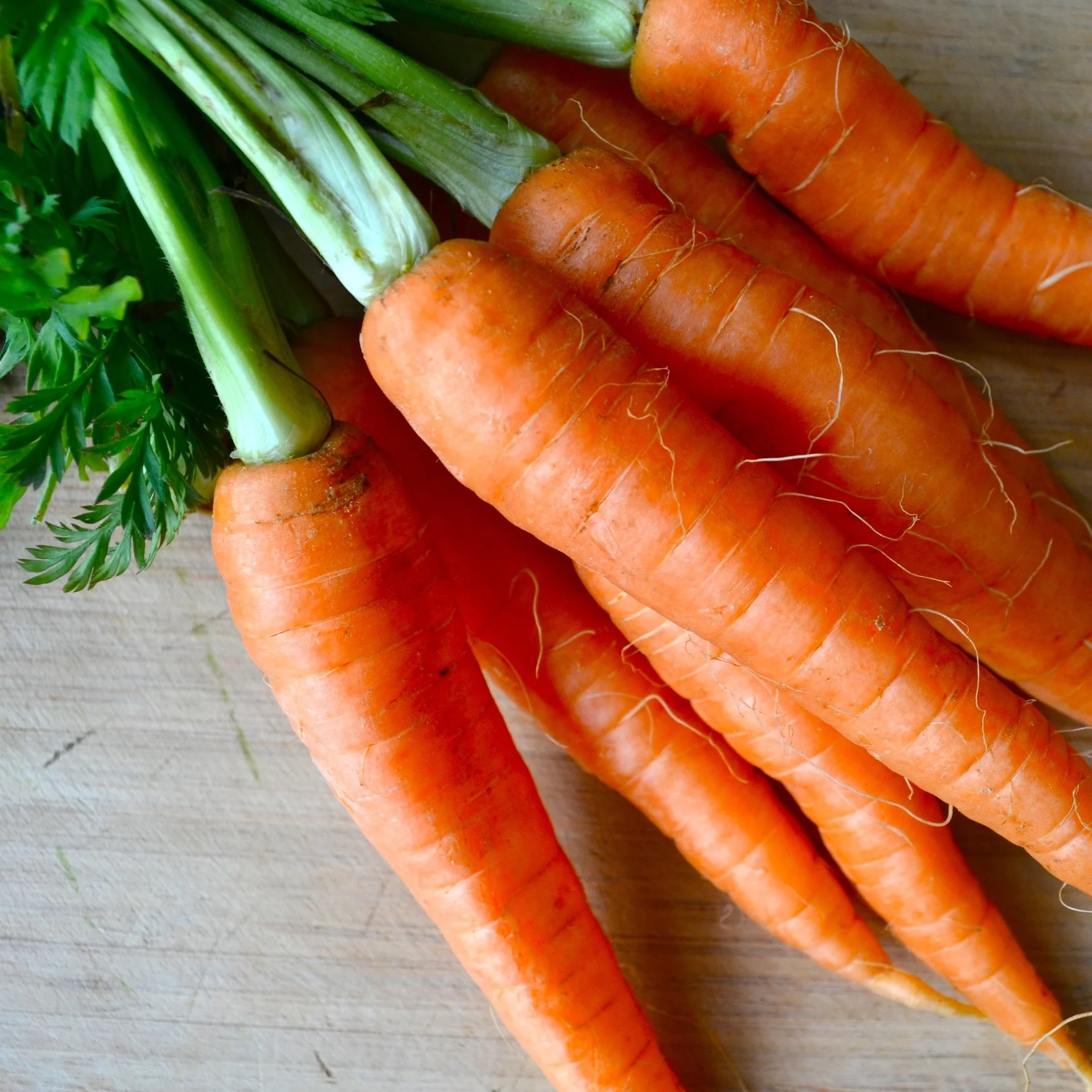 Spice It Up With This Delicious Spiced Carrot Hummus