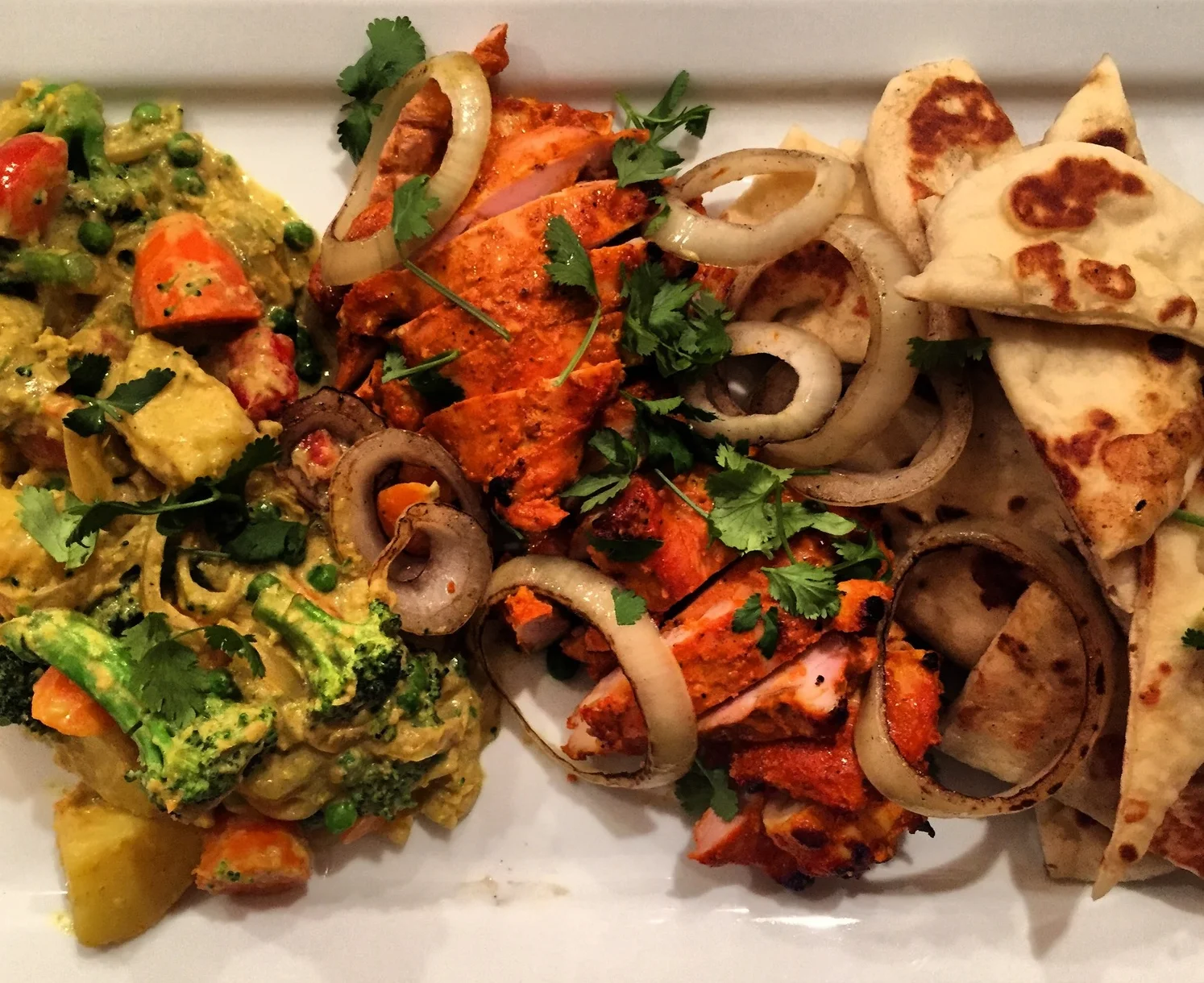 Vegetable Madras, Tandoori Chicken, Housmade Naan