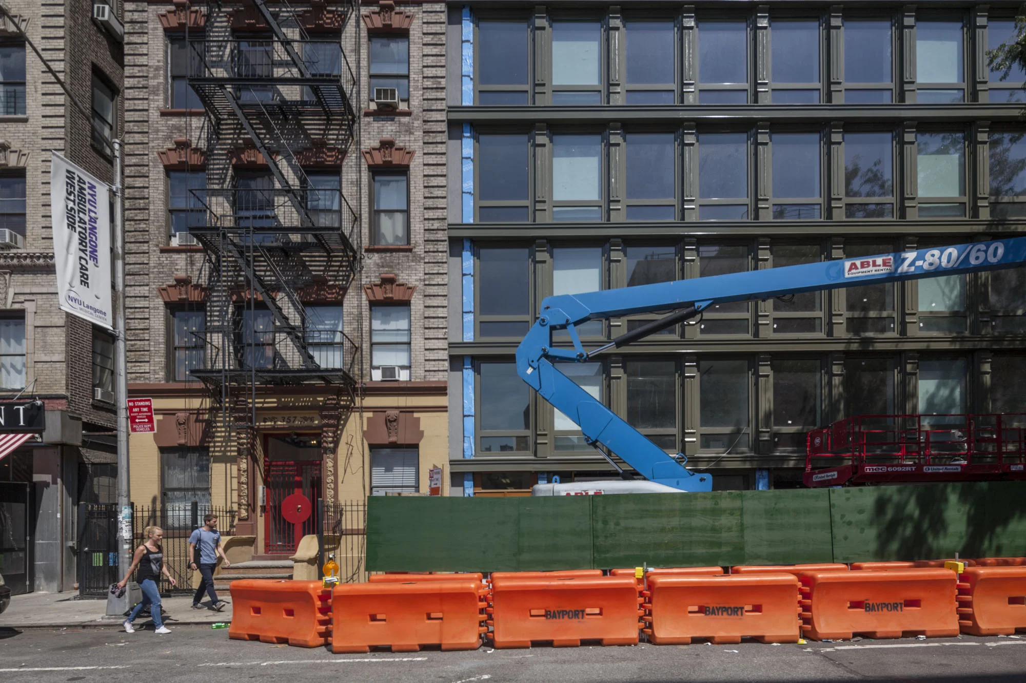 351-355 West 54th St © Montse Zamorano 03.jpg