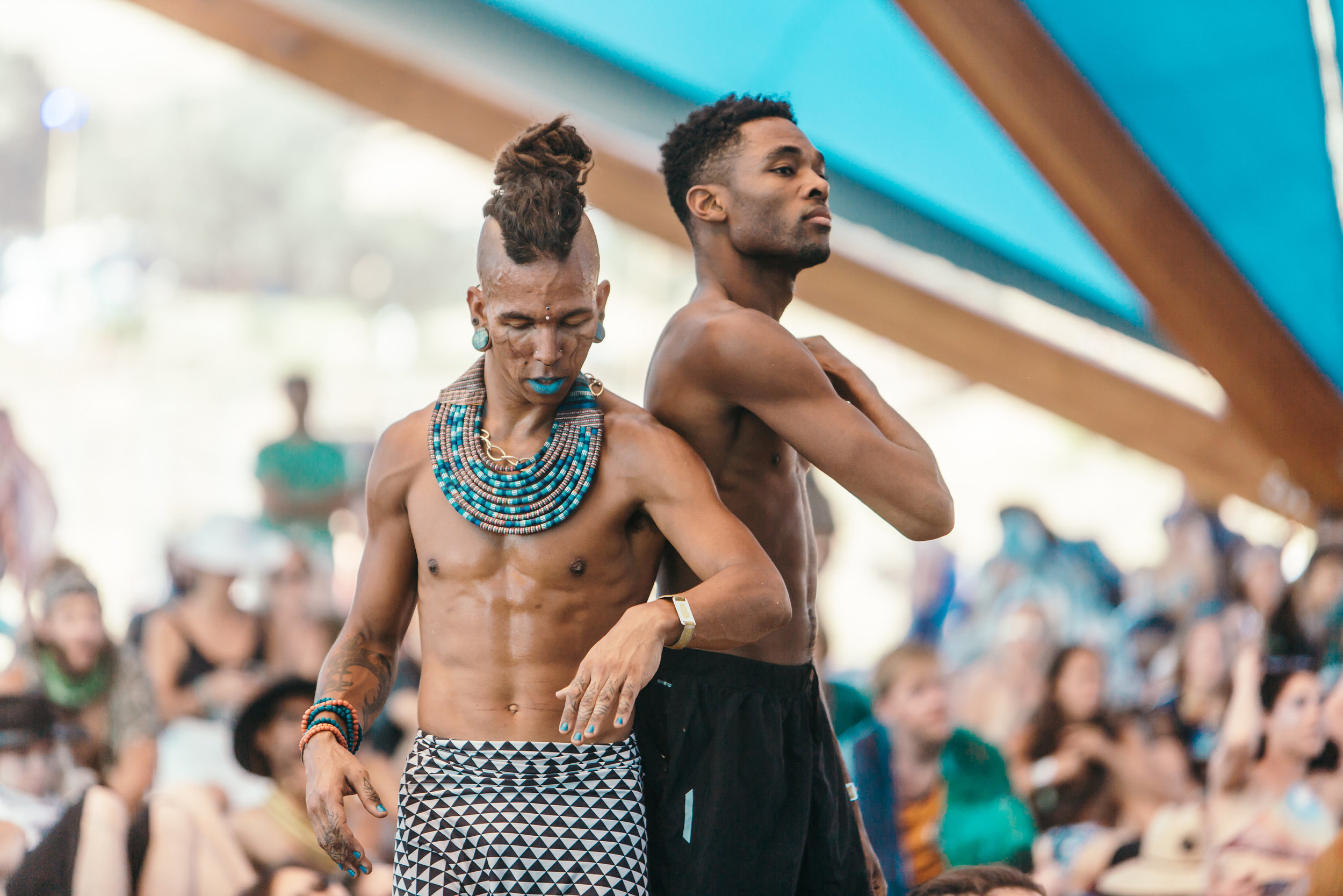  performing with Atasiea Ferguson for Climbing Poetree at Lightning in a Bottle 2017  📷 x Alyssa Keys 