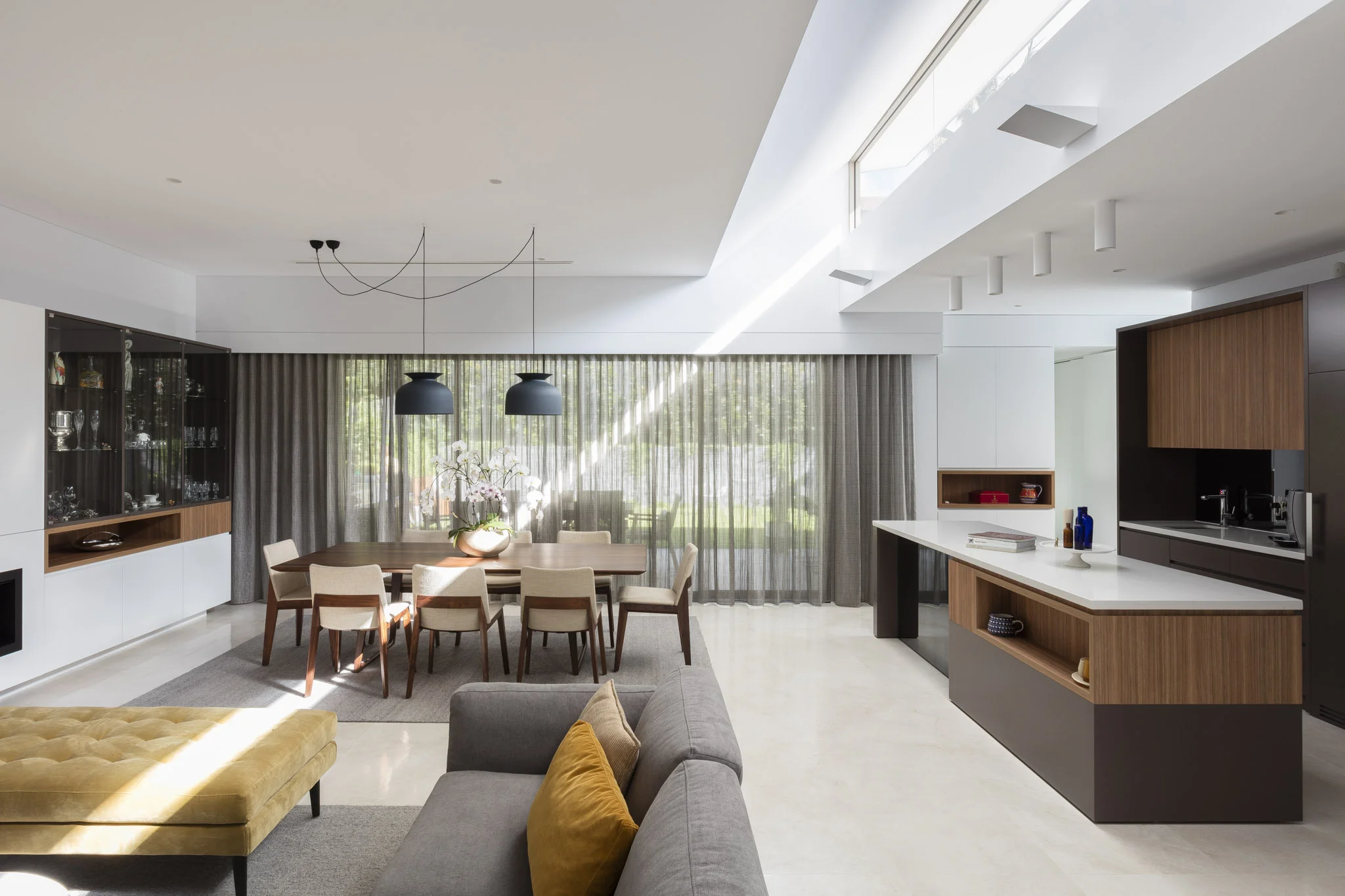 MS_Russell Lea_0A8A0268_PS.JPG