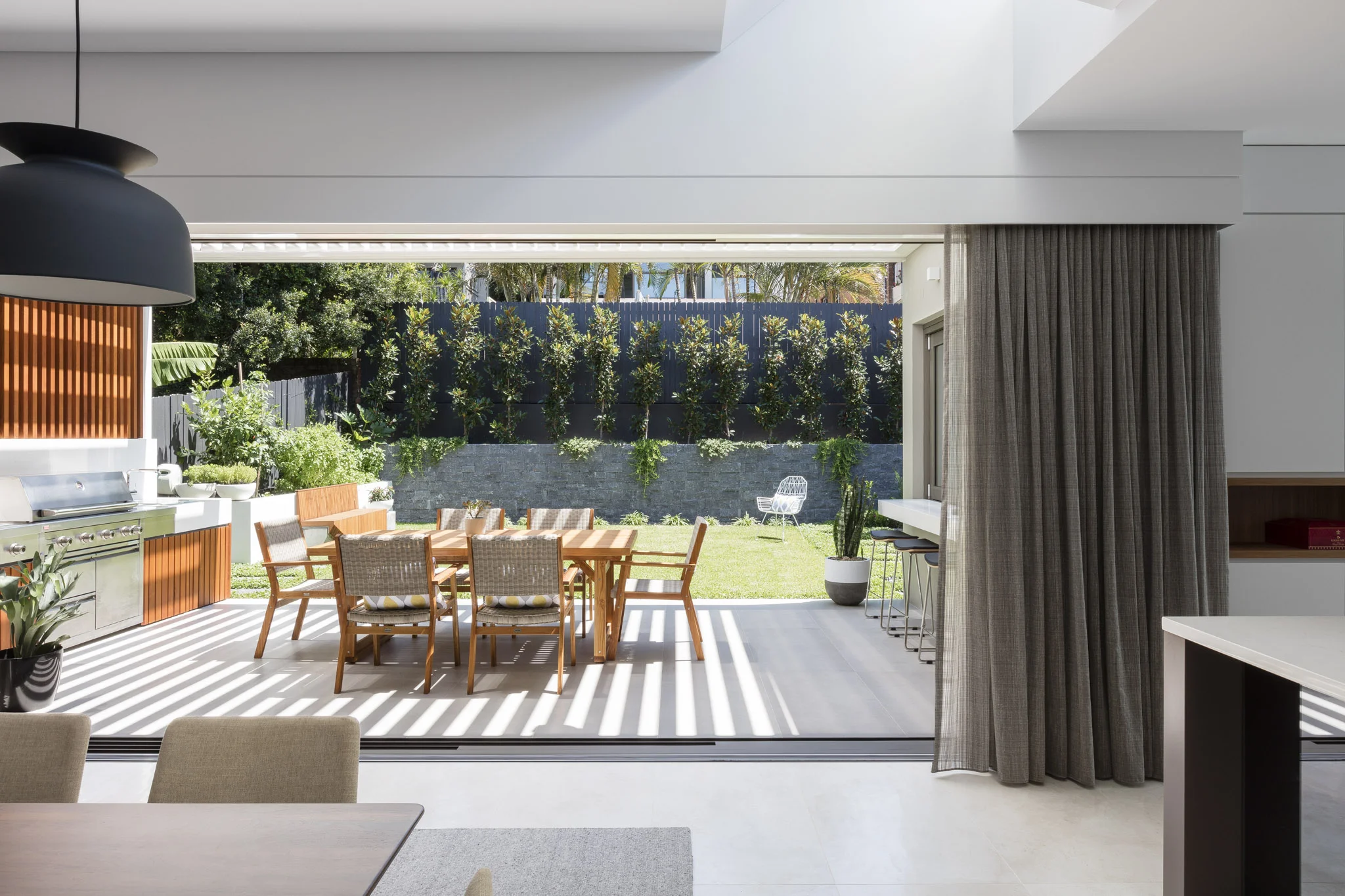 MS_Russell Lea_0A8A0631_PS.JPG