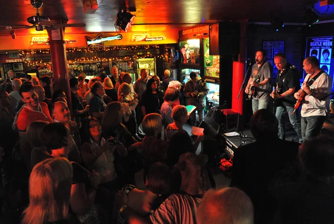 pub gig.jpg