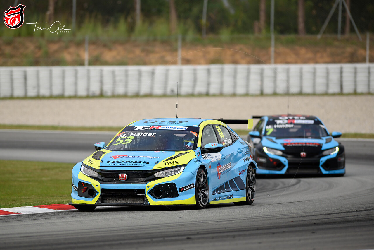 Civic Type R TCR leads WTCR standings into Portuguese street fight