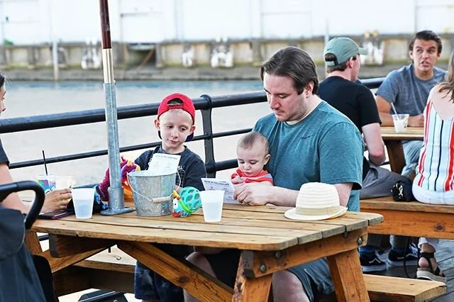 Happy Father's Day!! All guests under the age of 21 must be accompanied by a parent or legal guardian. Don't forget to bring your masks! #fathersday #morganspier