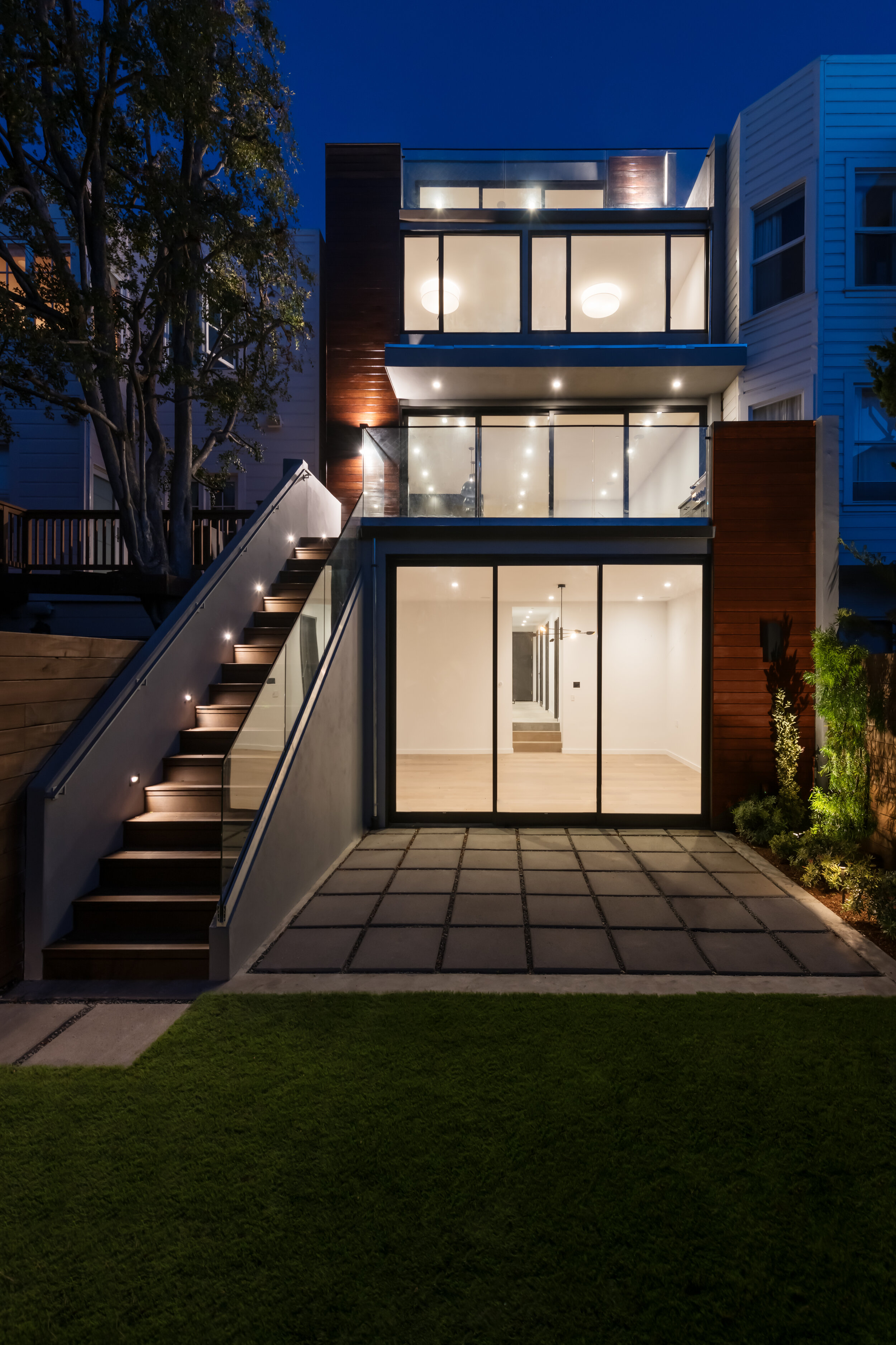2266_Bay_St_V1_Hi-res_032.jpg