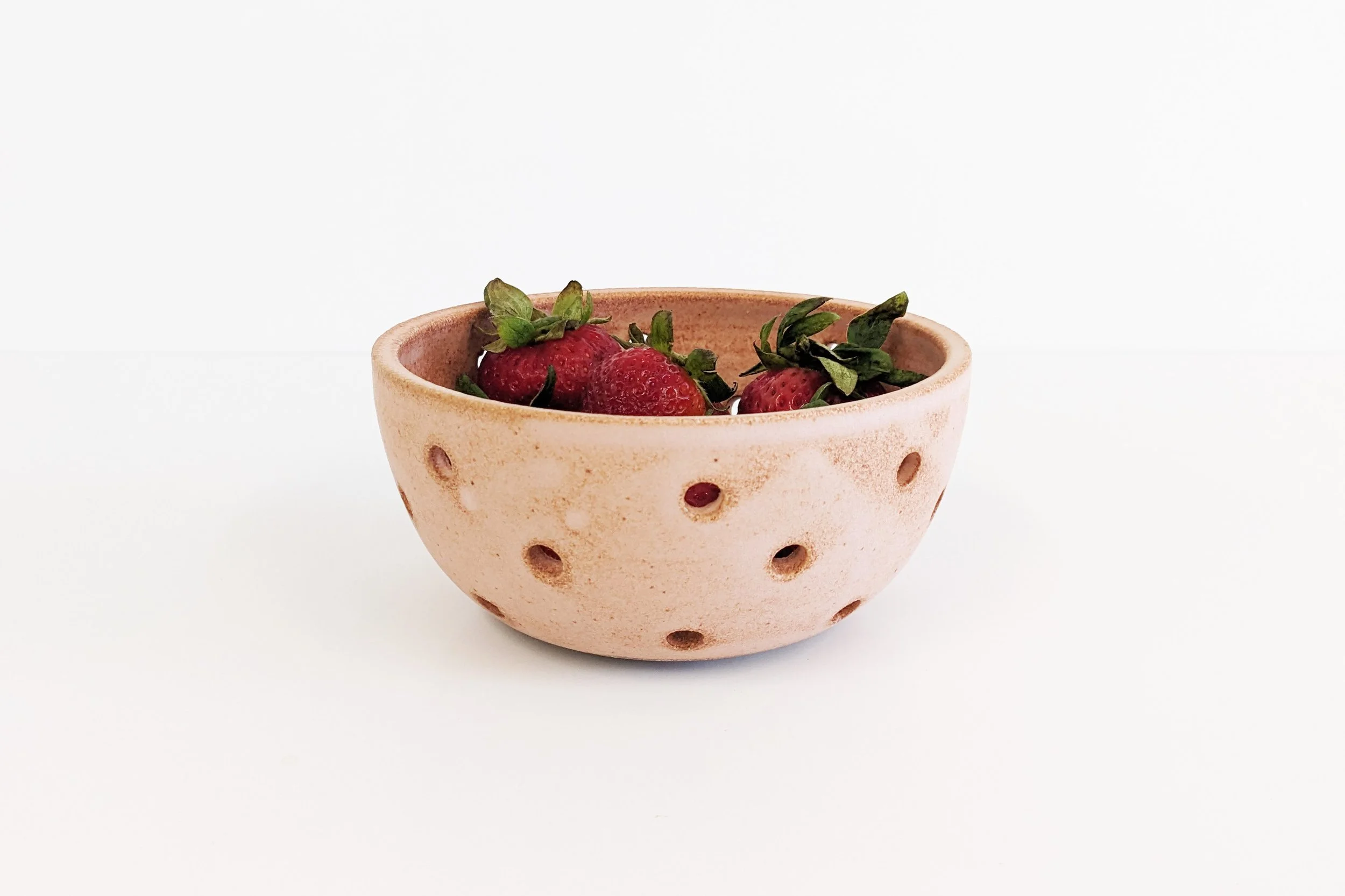 berry-bowl-fruit-pink.jpg