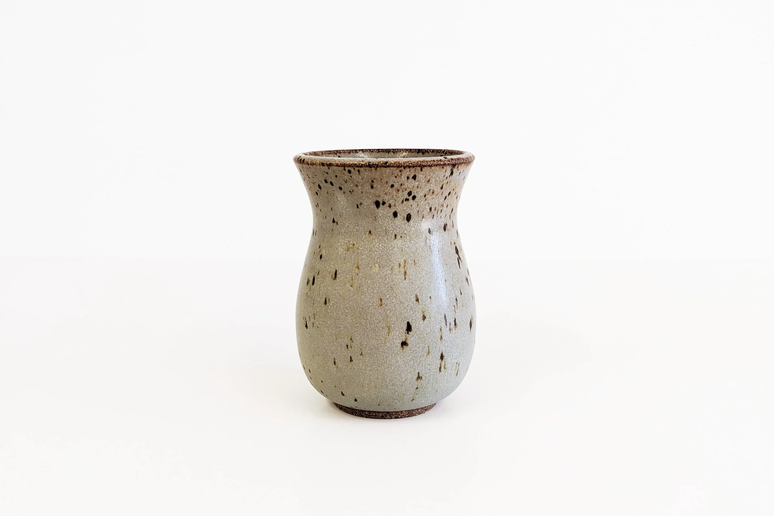 MW-vase-1.jpg