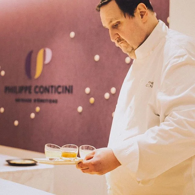 Conticini 主廚在他的東京同名甜點店「Philippe Conticini – Gâteaux d’émotions」開幕會上做準備。(照片來源:Instagram @philippe_conticini_jp )