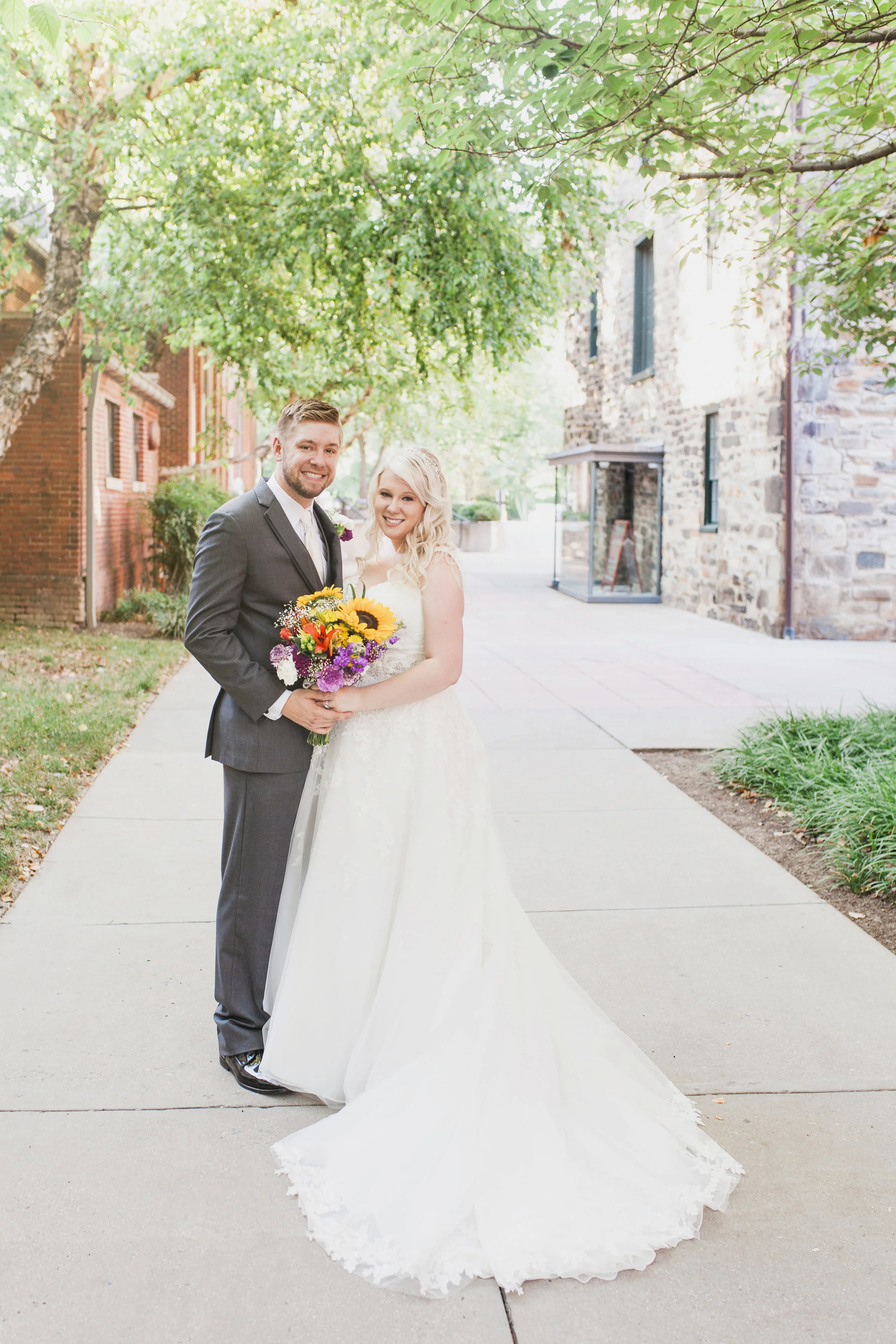 Mt Washington Mill Dye House Wedding: Eva &amp; Evan 