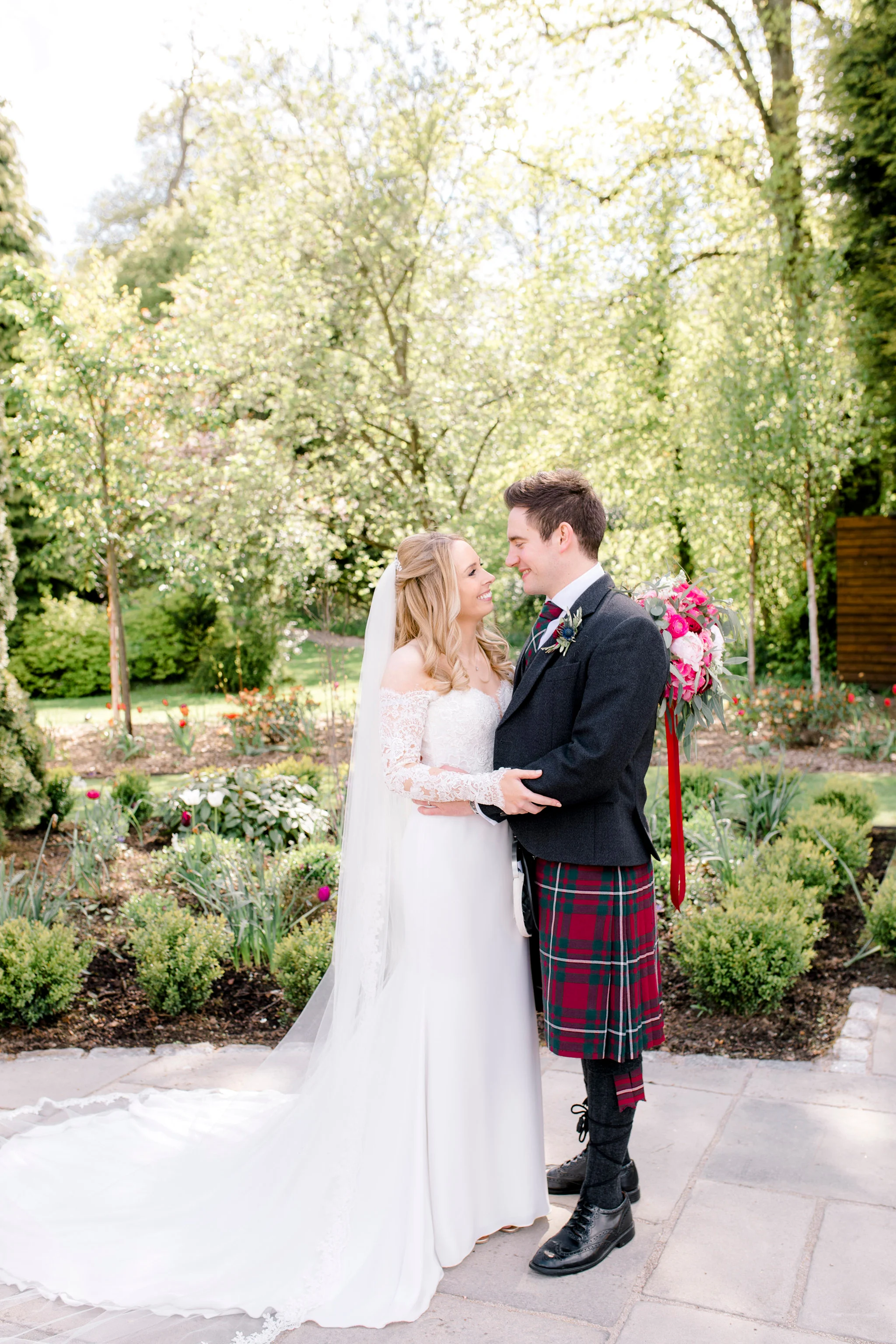 crossbasket castle wedding photographer glasgow