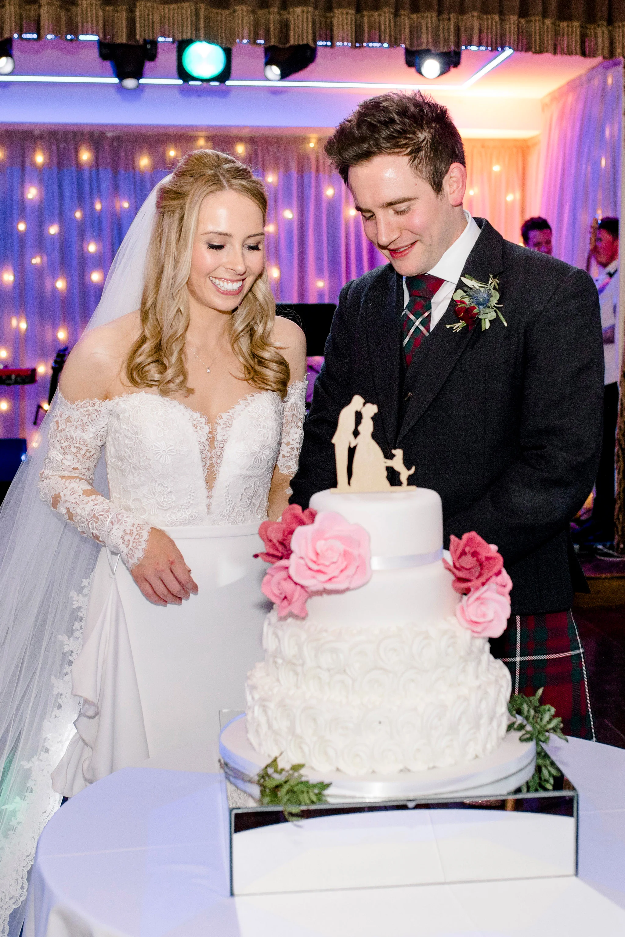 crossbasket castle wedding photographer glasgow
