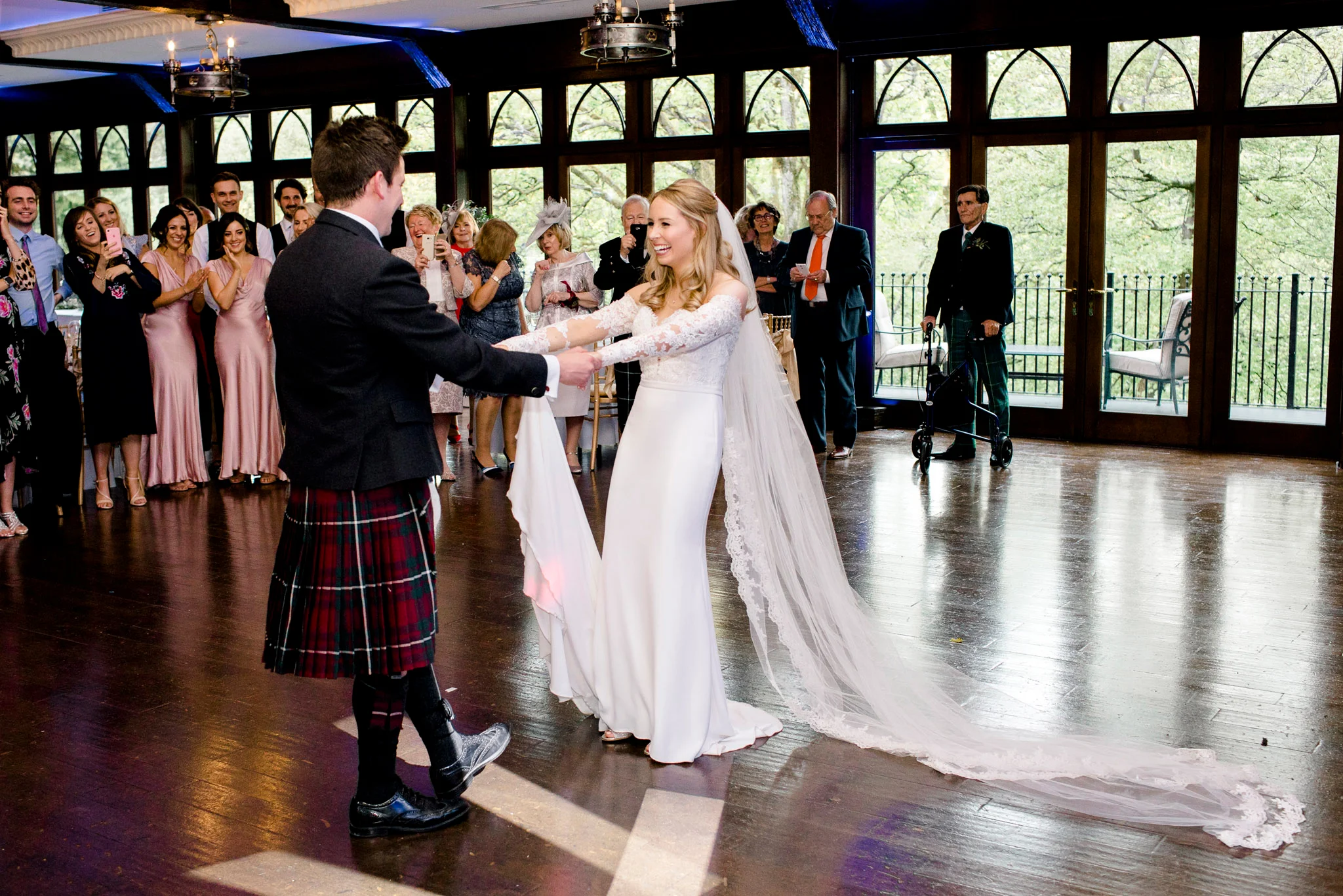 crossbasket castle wedding photographer glasgow