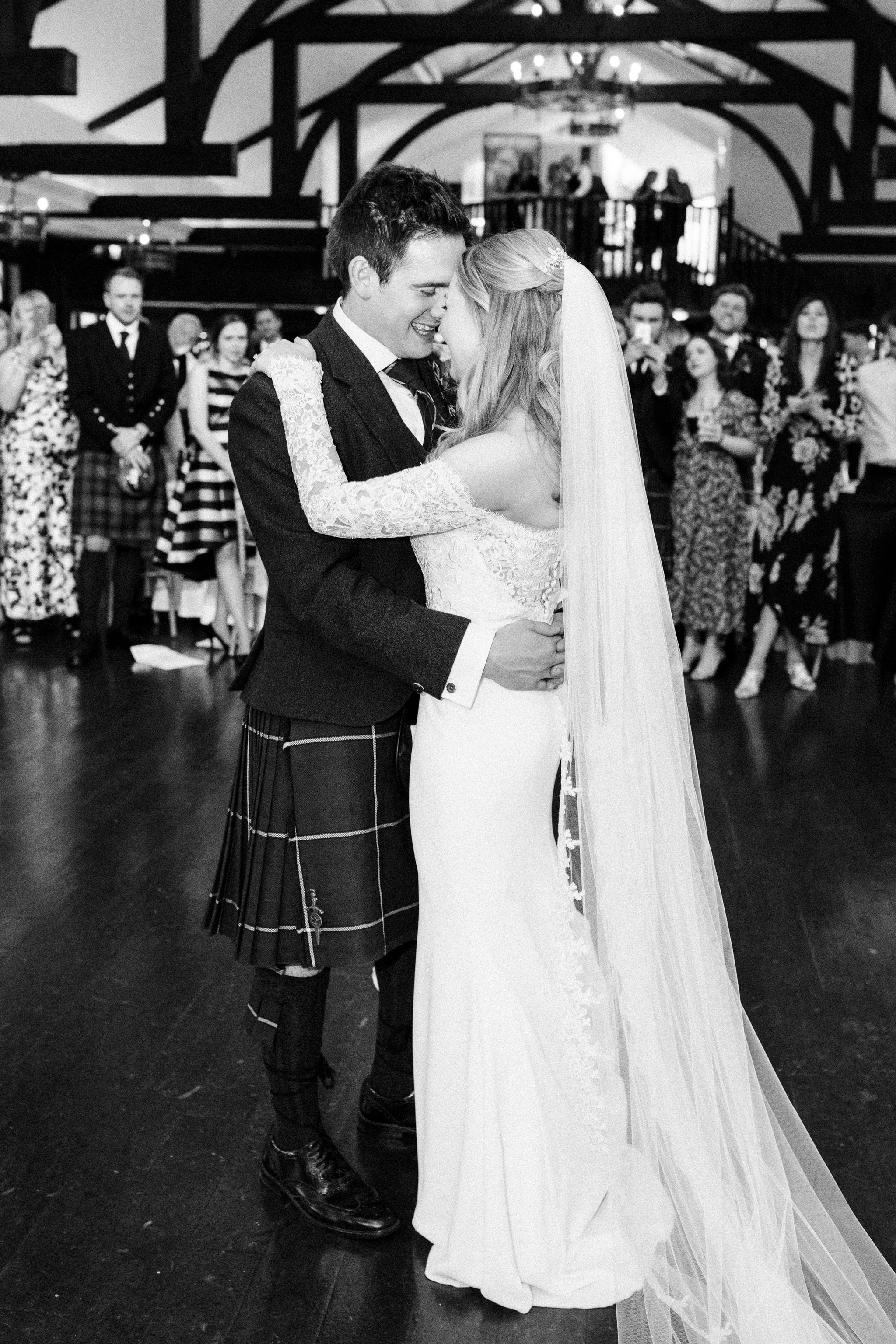 crossbasket castle wedding photographer glasgow