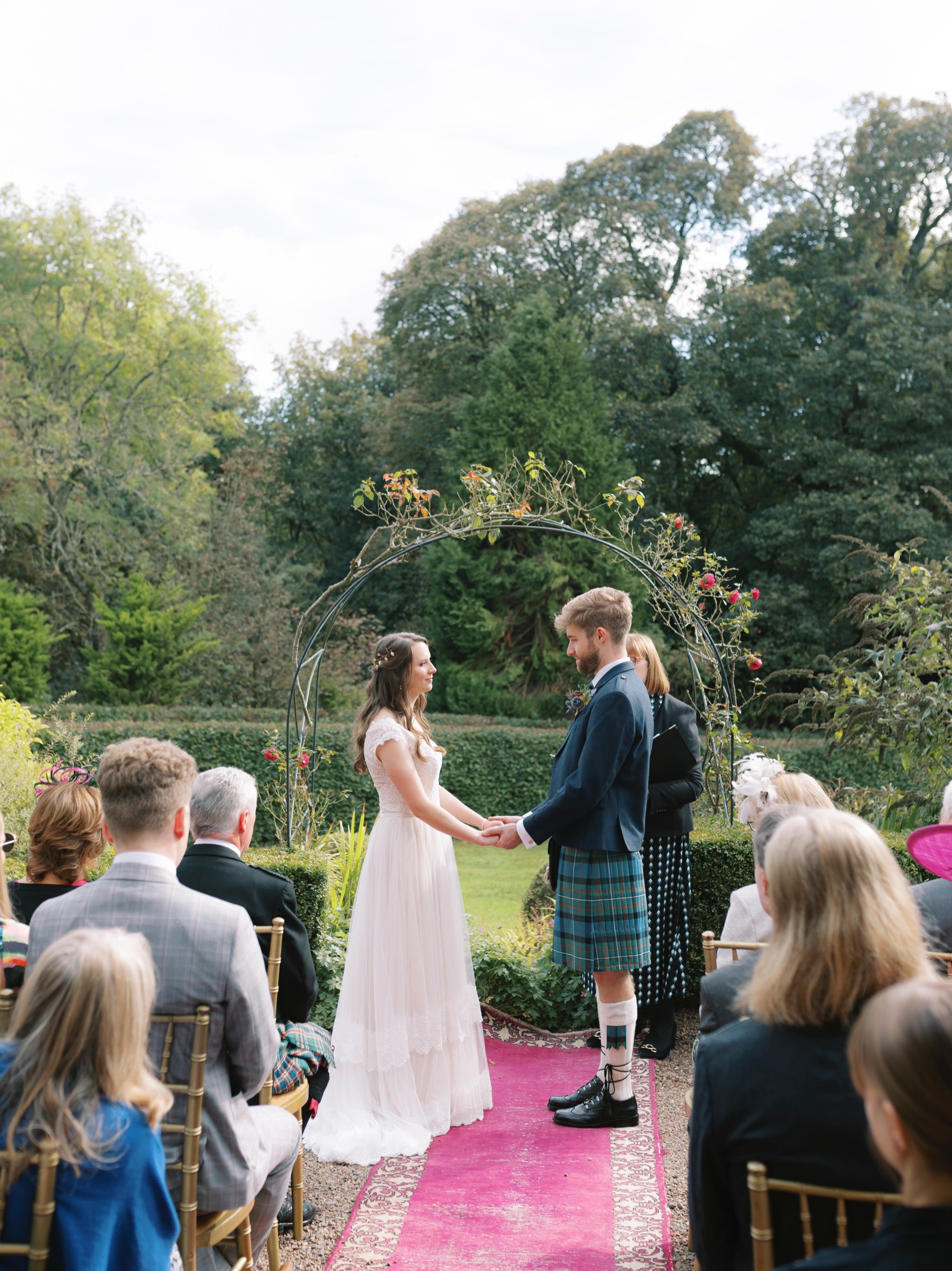 17_wedderlie house melrose scottish borders wedding photographer outdoor ceremony.jpg