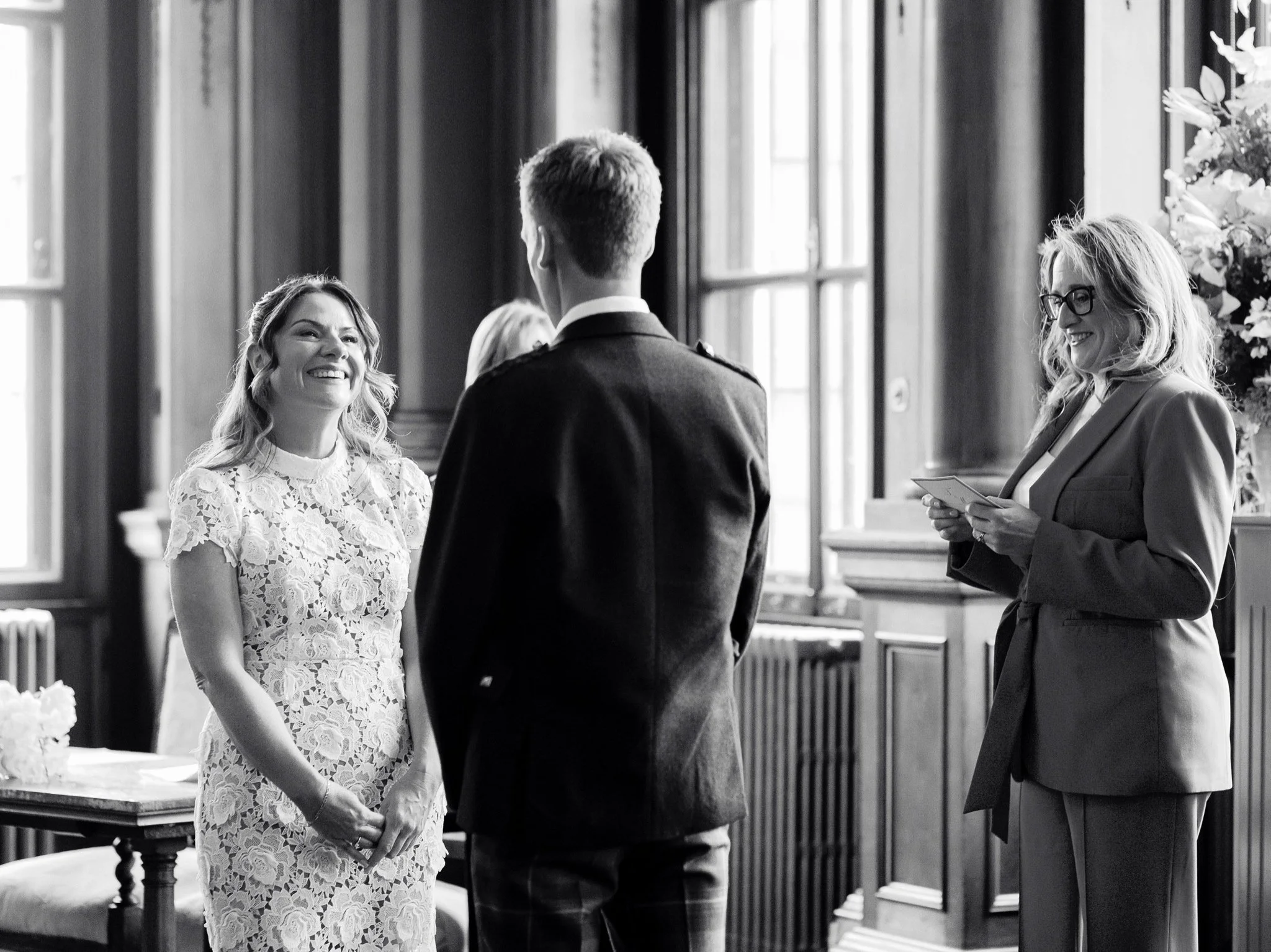 04_city chambers edinburgh wedding council chamber.jpg