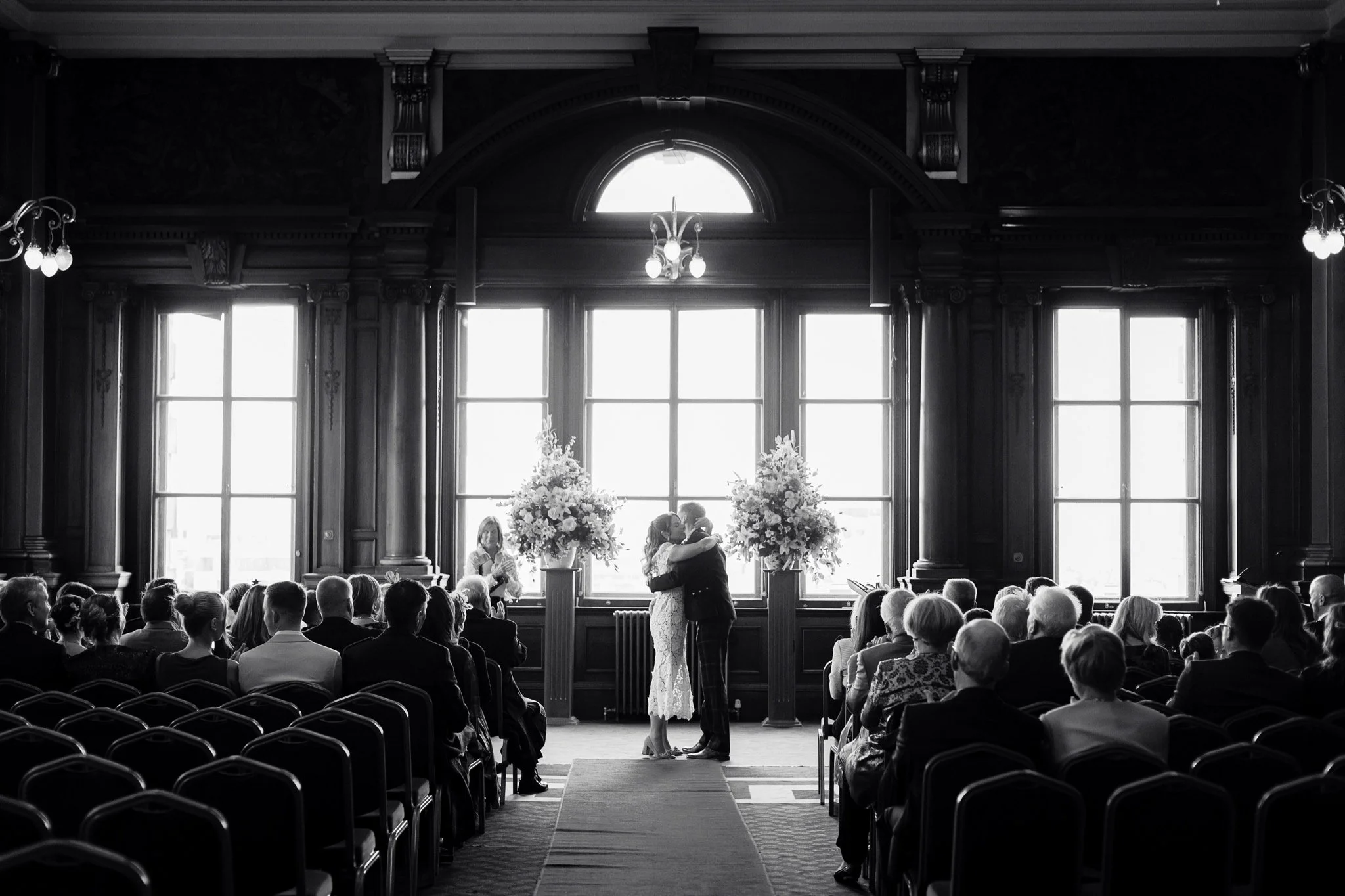 07_city chambers edinburgh wedding council chamber.jpg