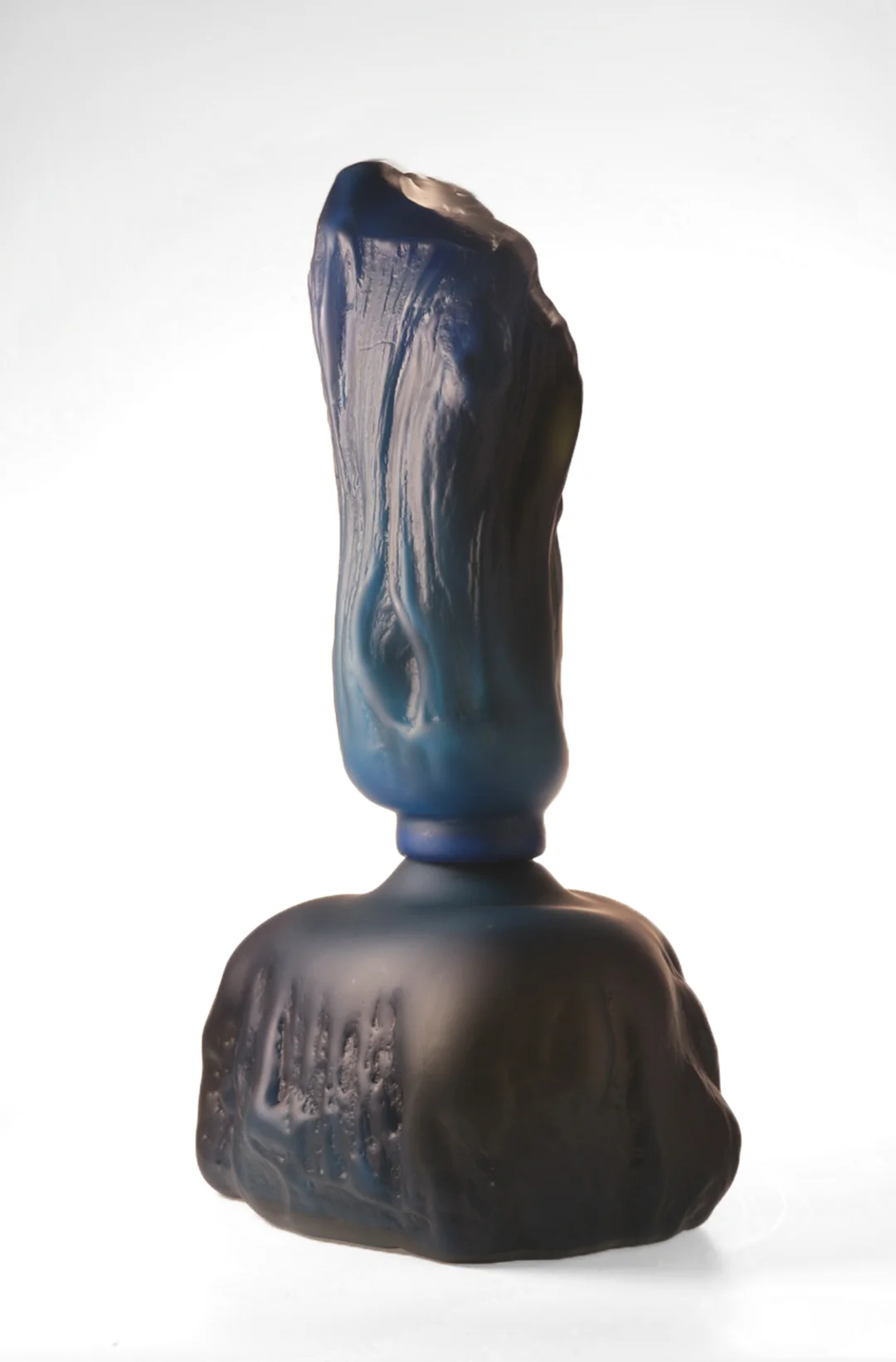 Lidded Trunk Vessel: Twilight