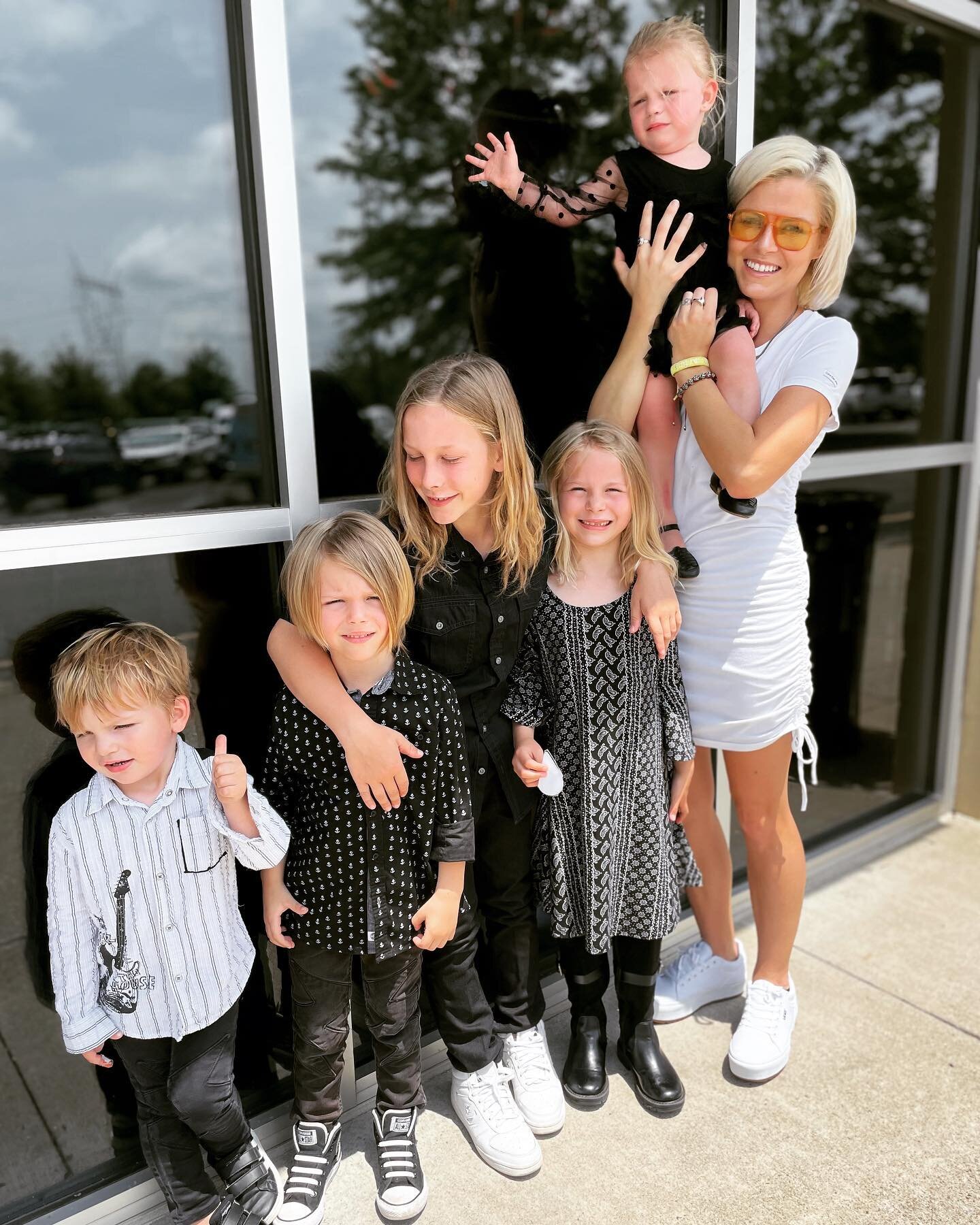 #happymothersday to the Keeper of our Brood, Queen of our Tribe and Head Cheerleader of our Squad!  You never cease to amaze me and am glad to share this team with you! @taybrookebo love you!!