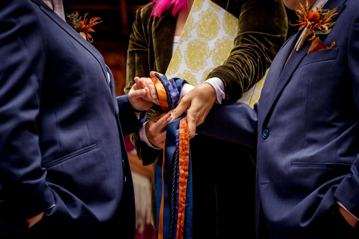 Brighton Celebrant performs hand fasting ceremony
