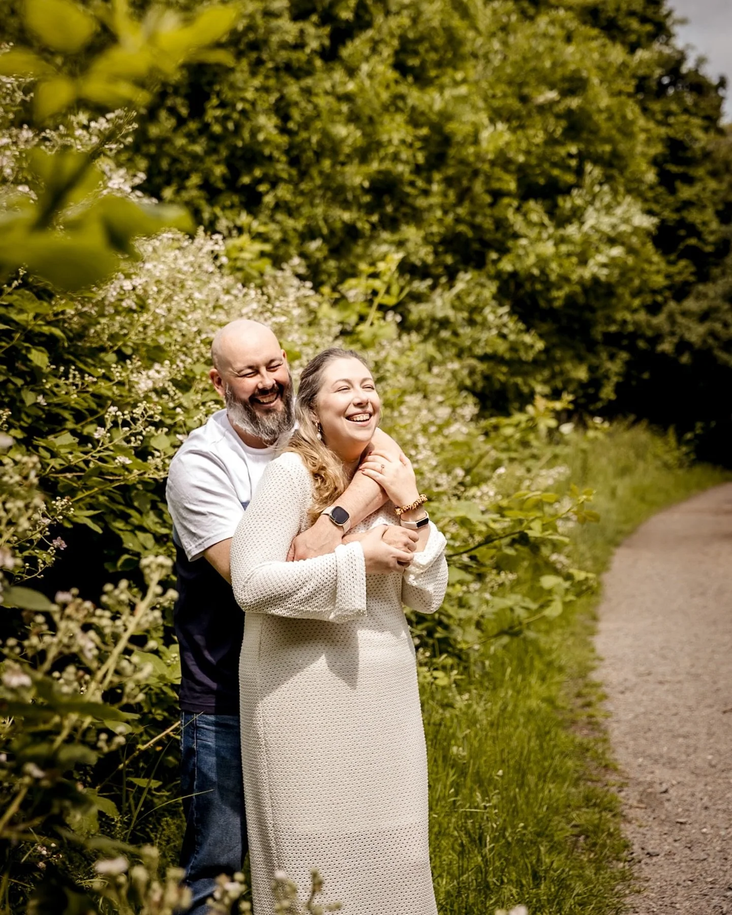 CHARLOTTE X SEAN |  The goofiest pair, everrr&hellip;

&hearts; &hearts; &hearts;

We had SOOO much fun on their pre-wedding shoot which, just a cheeky reminder, I throw in
for FREE when you book my full day package! 😉
Funny story - they booked me w