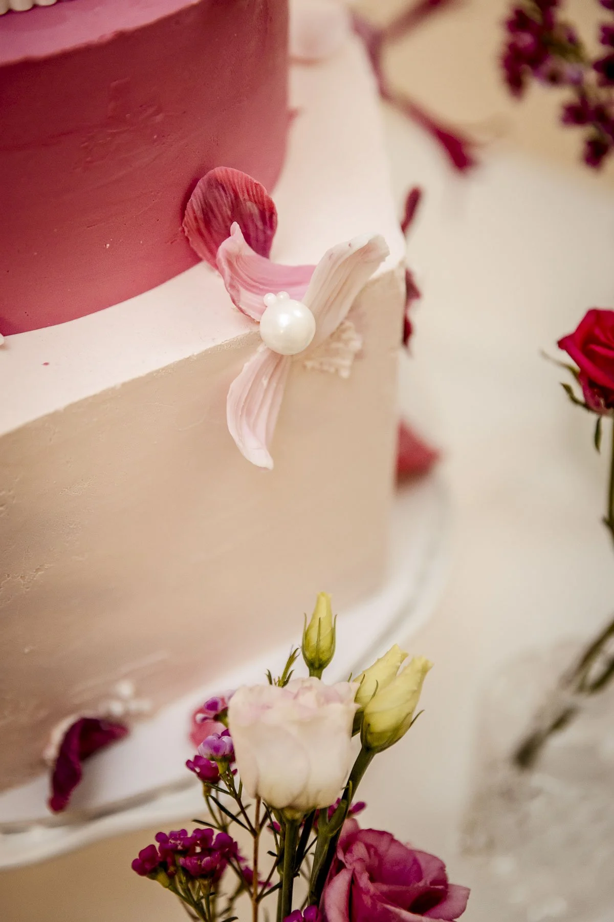warwick-house-wedding-warwickshire-cake-8.jpg